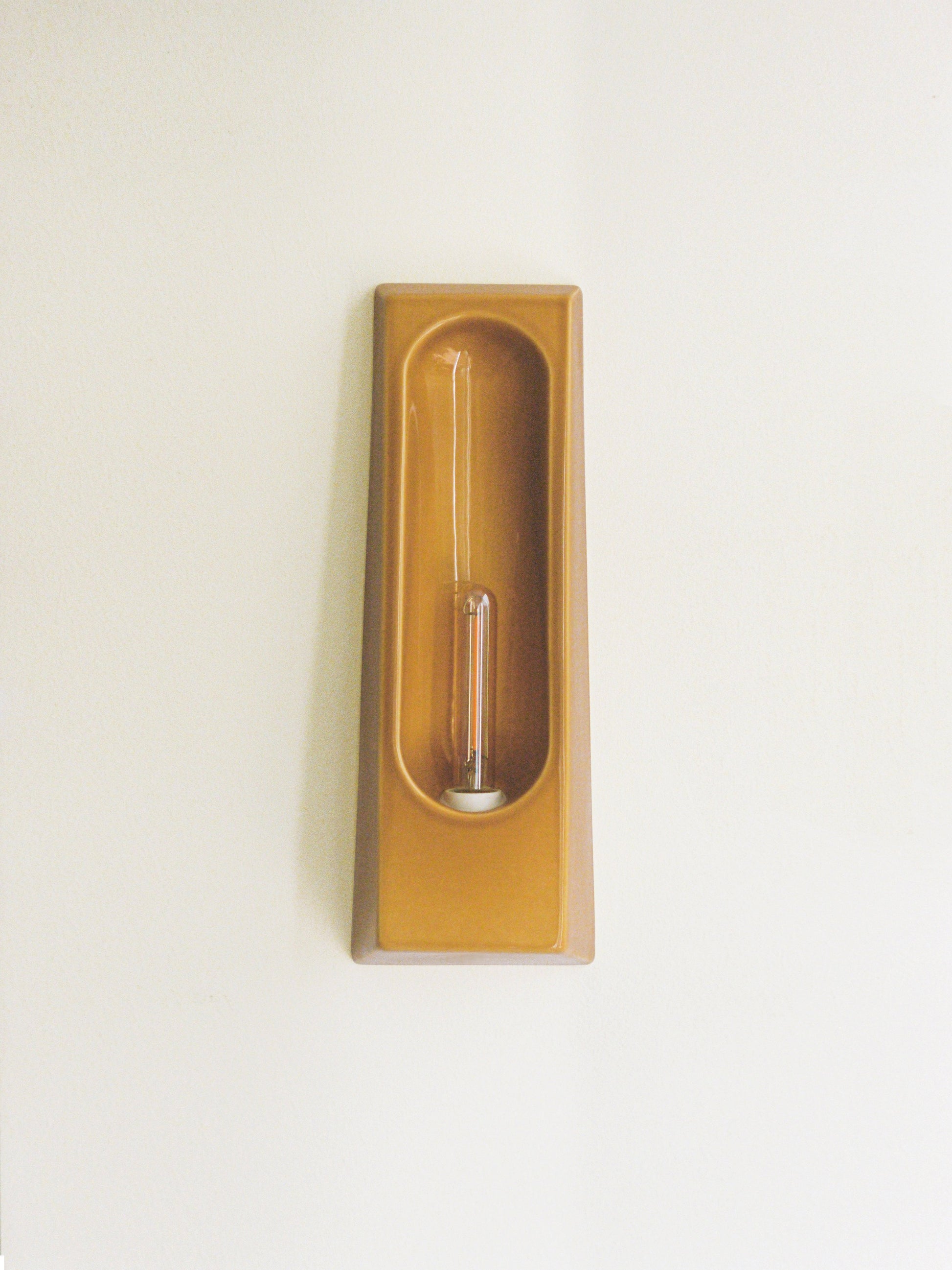 Alcove Wall Light in Ouro by Violaine dHarcourt