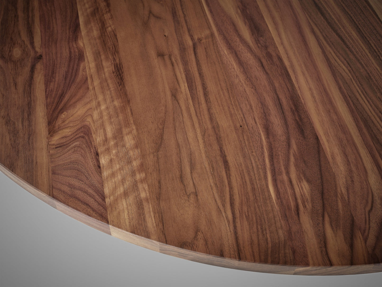 Aperta Round Table by Mokko Amsterdam Dining Tables