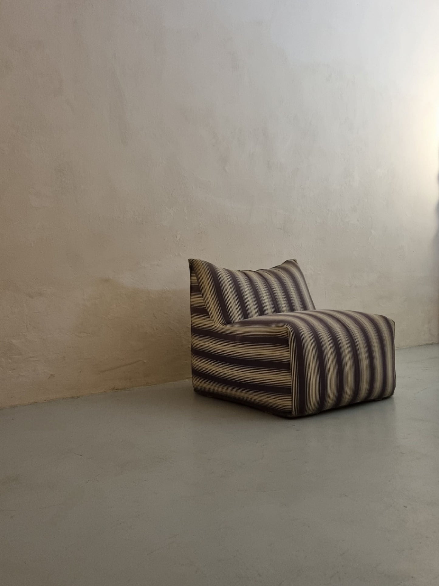 Le Bambole Armchair Designed by Mario Bellini for C&B Italia, 1970s Chairs