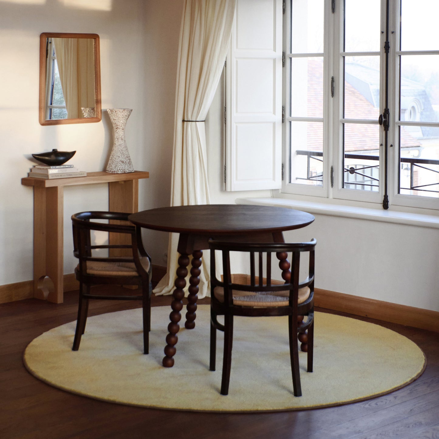 Bolha Dining Table Dining Tables