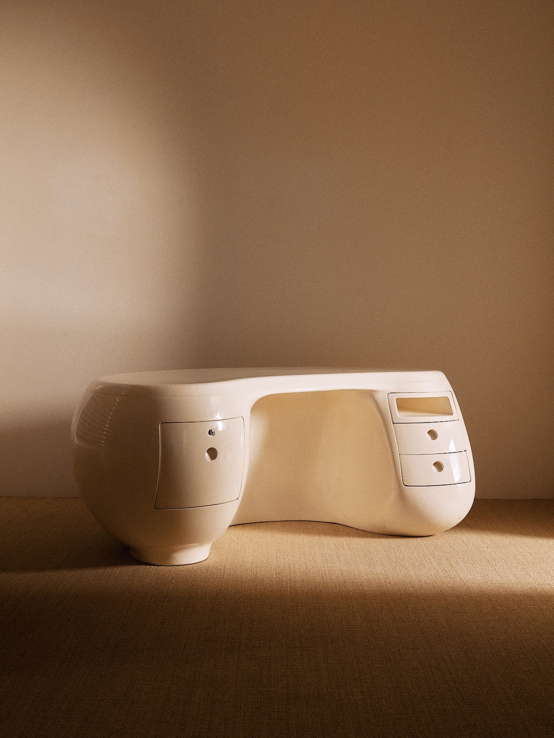 Boomerang Bureau Desk by Maurice Calka, France, Circa 1970 Desks