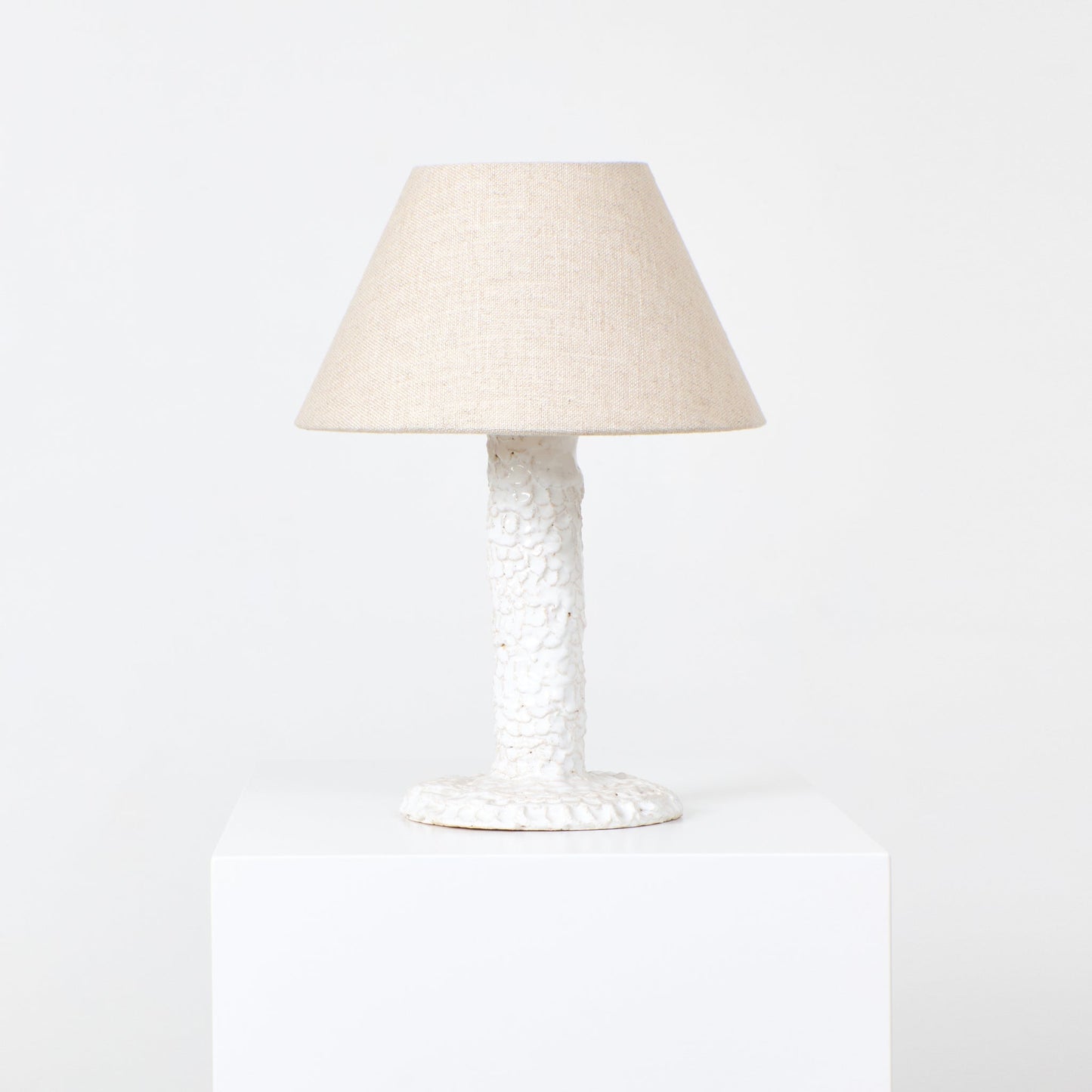 Casa Bedside Light in White Table Lamps