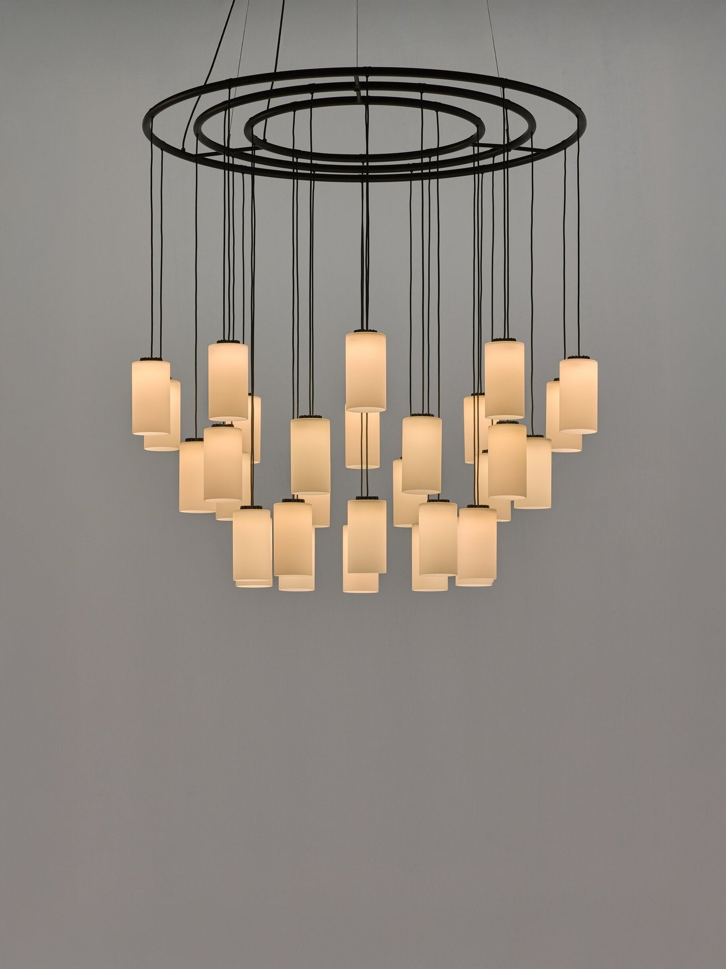 Cirio Chandelier Chandeliers