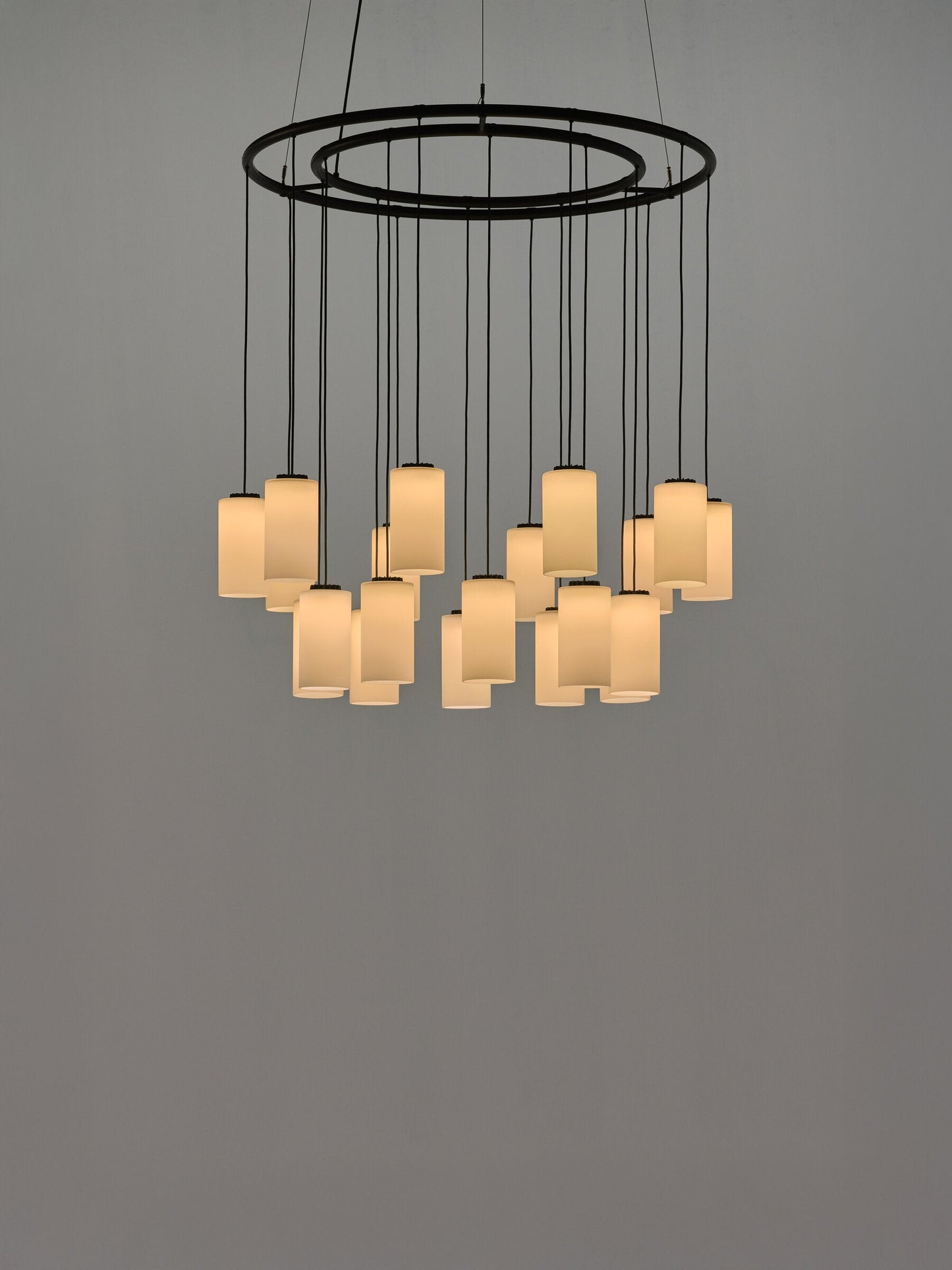 Cirio Chandelier Chandeliers