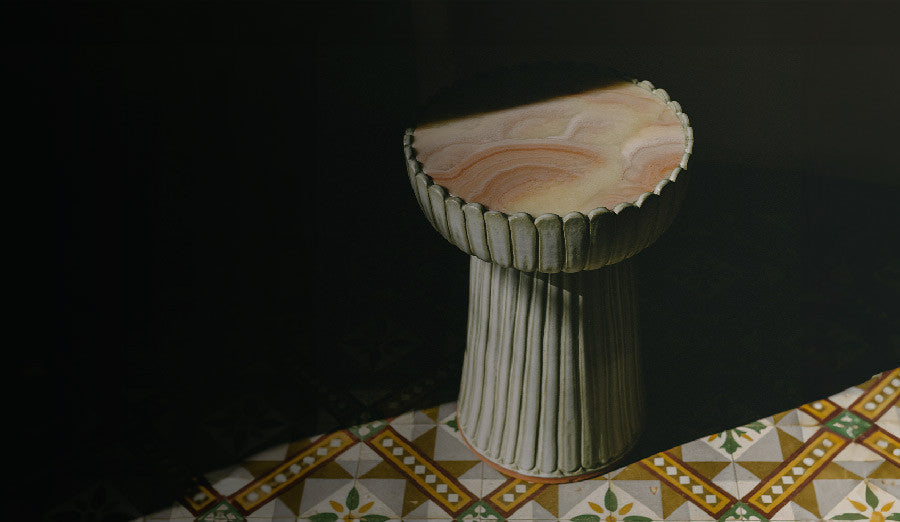 Clam Table with Stone Top End
