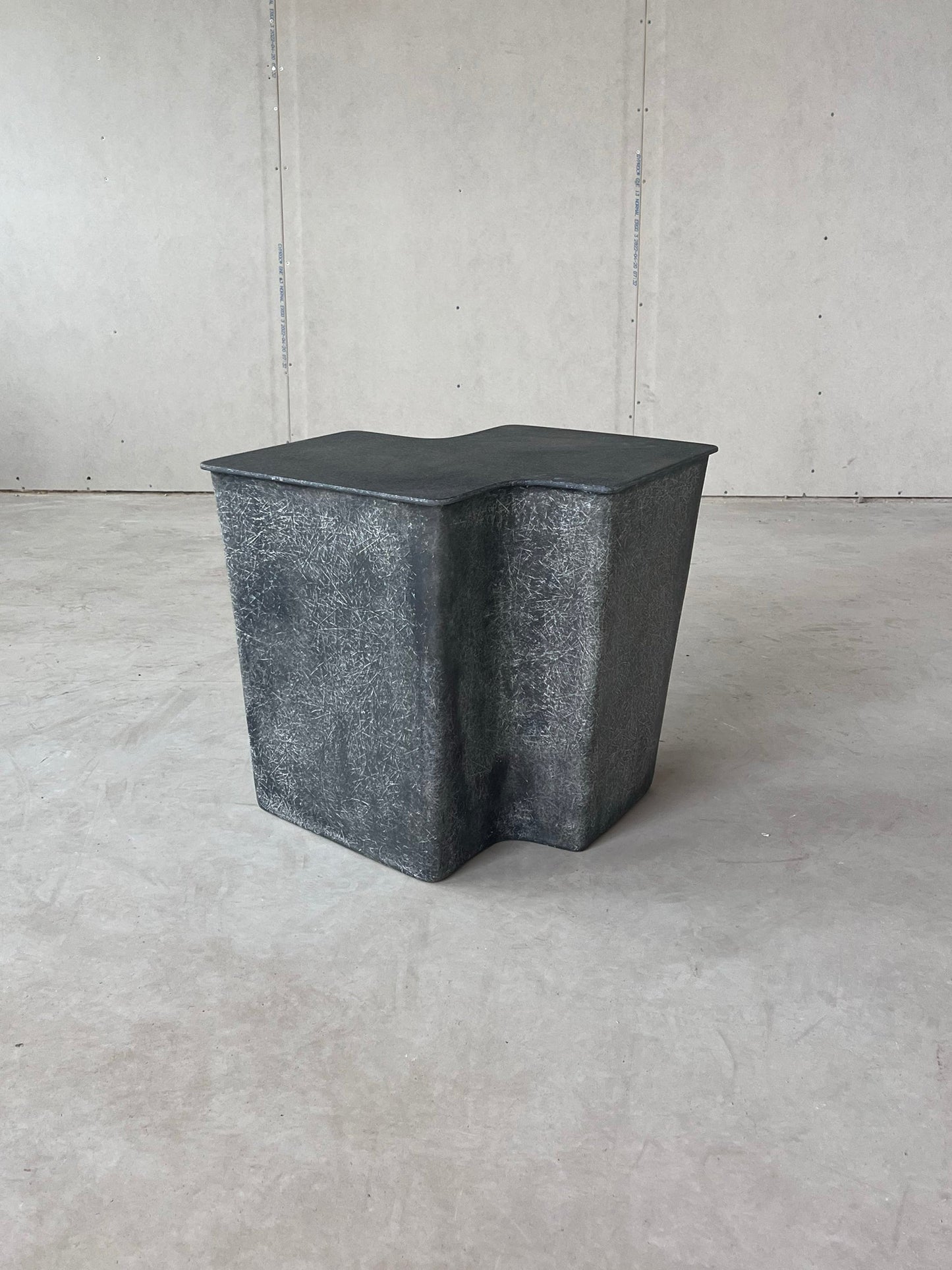 Clam Low Side Table by Vava Objects End Tables