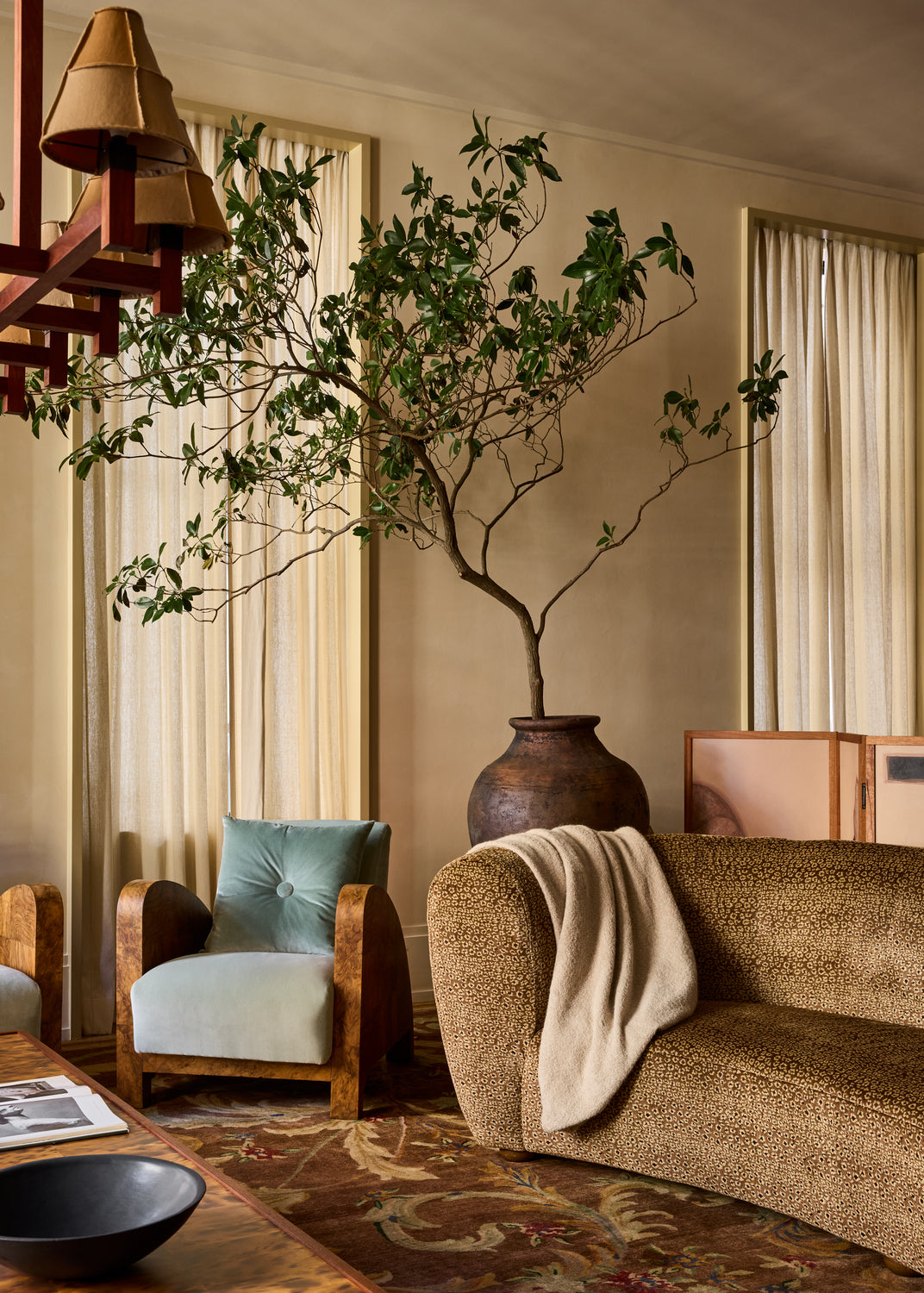 Classic Boucle Throw