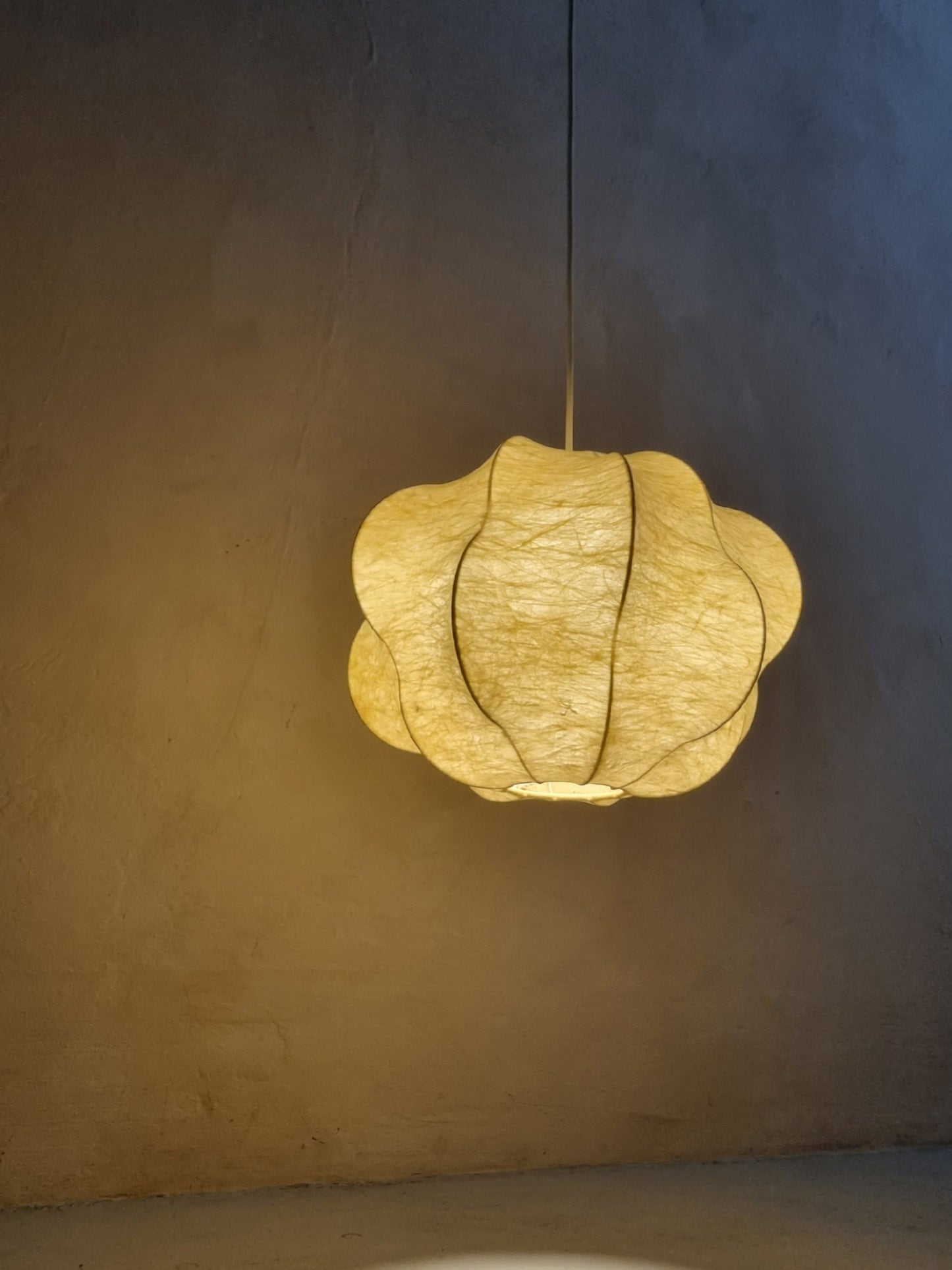 Cocoon Suspension Lamp of Italian Production, 1960s Pendant Lights