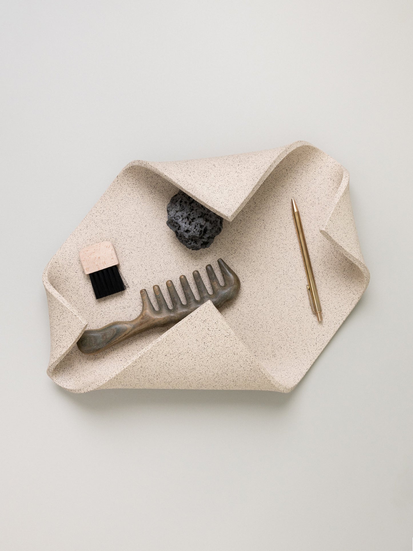 Cocoon Tray by SIN Trays
