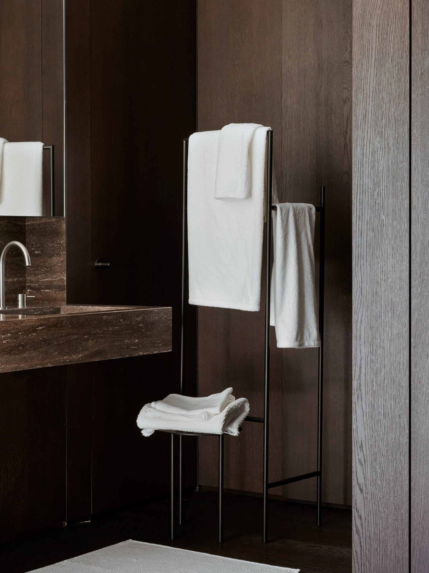 Crisp Towel Set in Bianco by Society Limonta