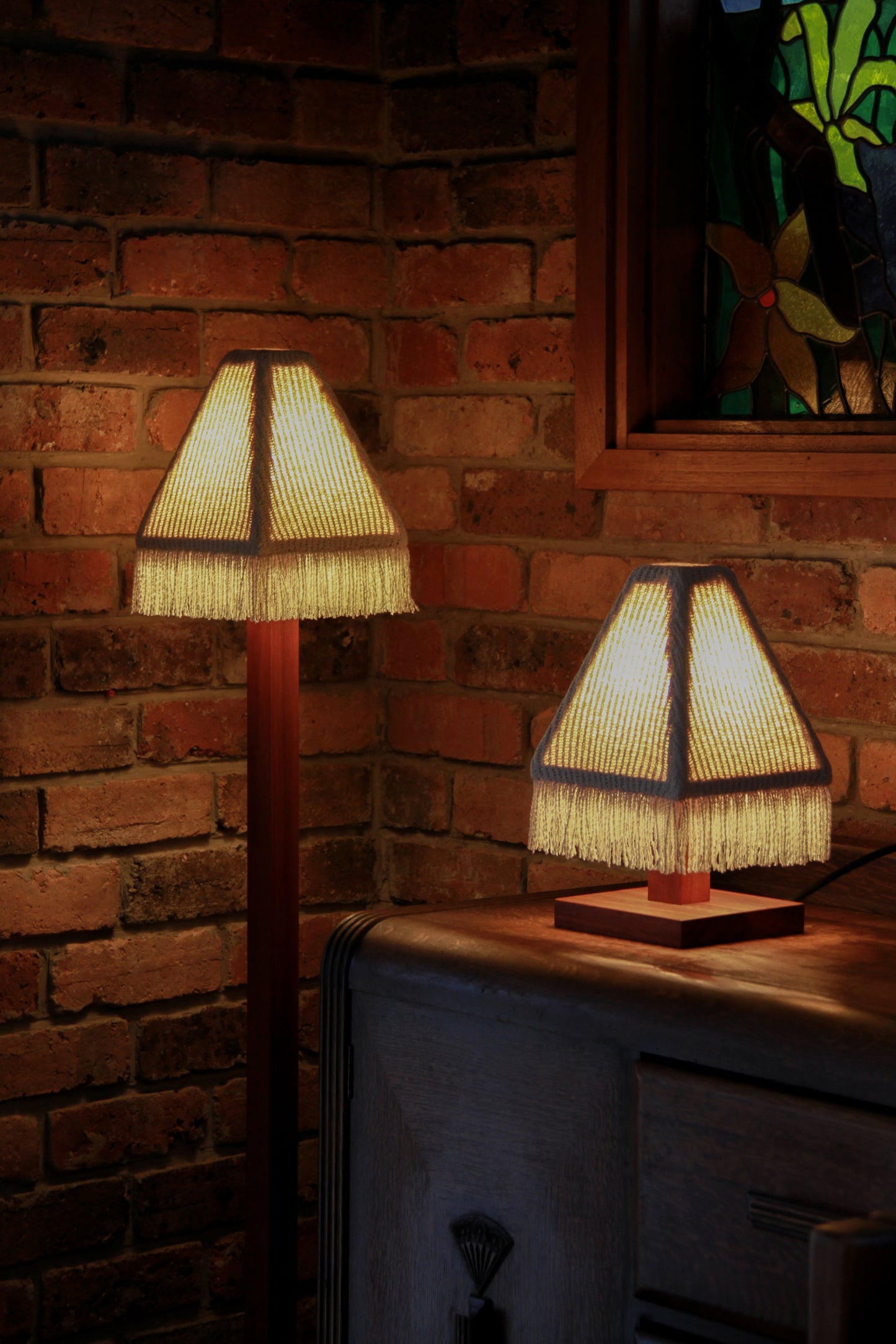 Cubozoa Floor Lamp and Table Lamp