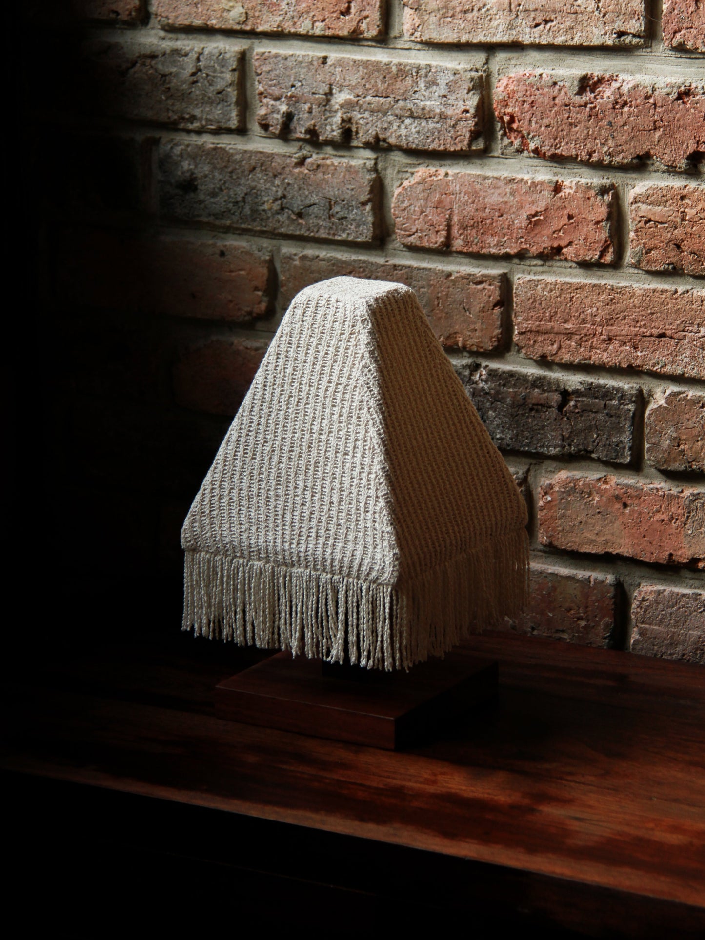 Cubozoa Table Lamp Table Lamps