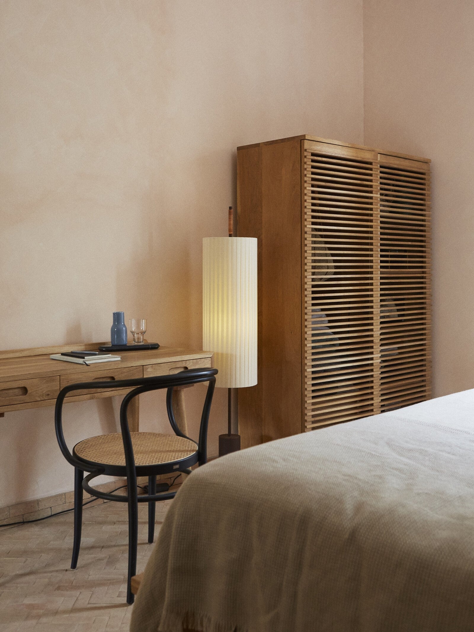 Dorica Floor Lamp Floor Lamps