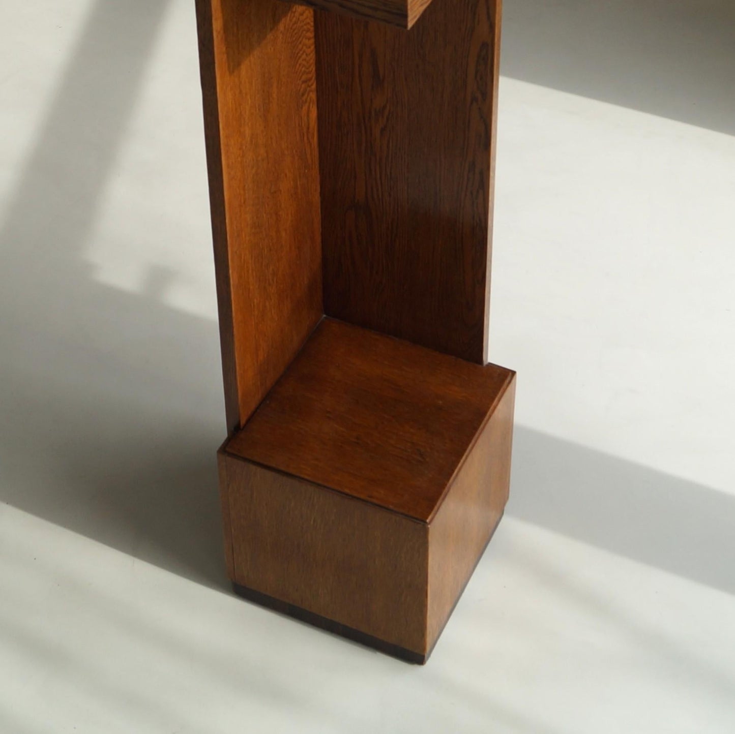 Dutch Art Deco Modernist Hague School Corner Pedestal, 1920s Pedestals