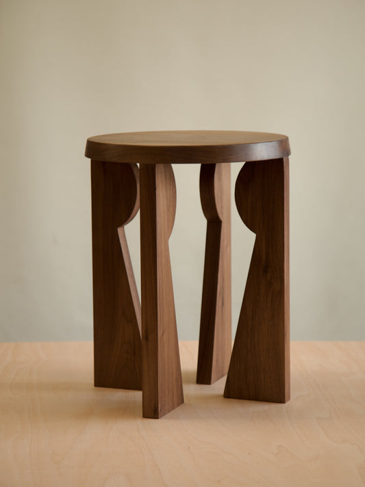 Figure Side Table 04 End Tables