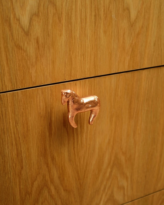 Foal Knob/Hook Hardware