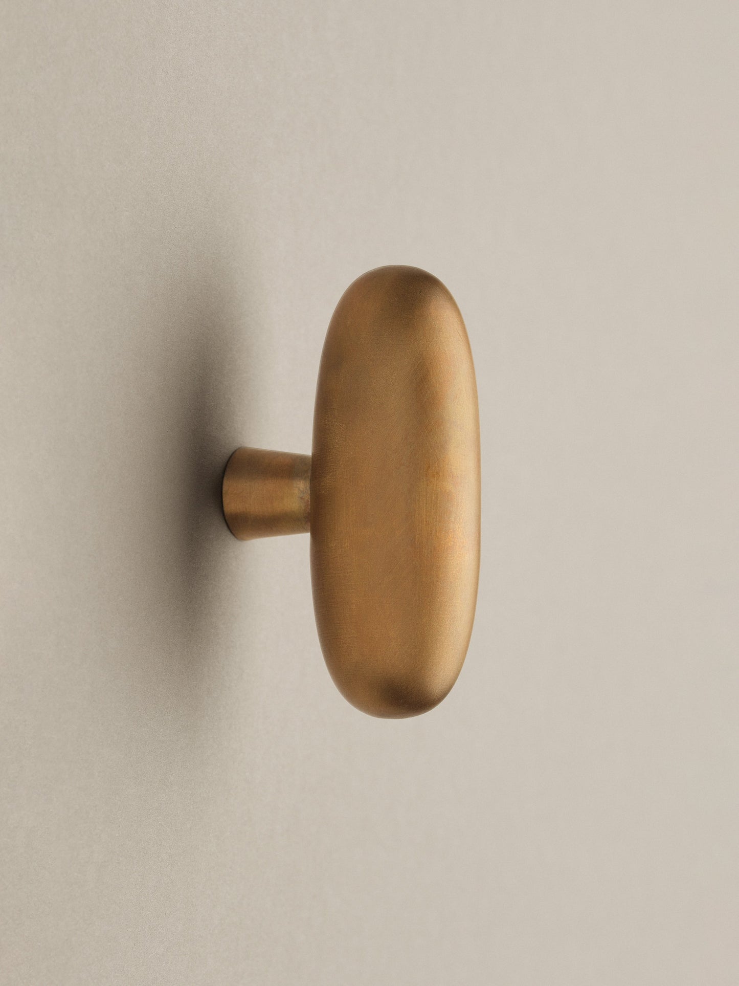 Grande Blunt Cabinet Knob Decorative Objects
