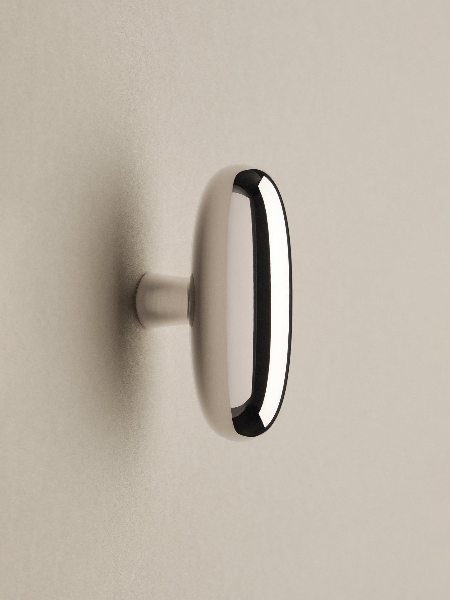 Grande Blunt Cabinet Knob Decorative Objects