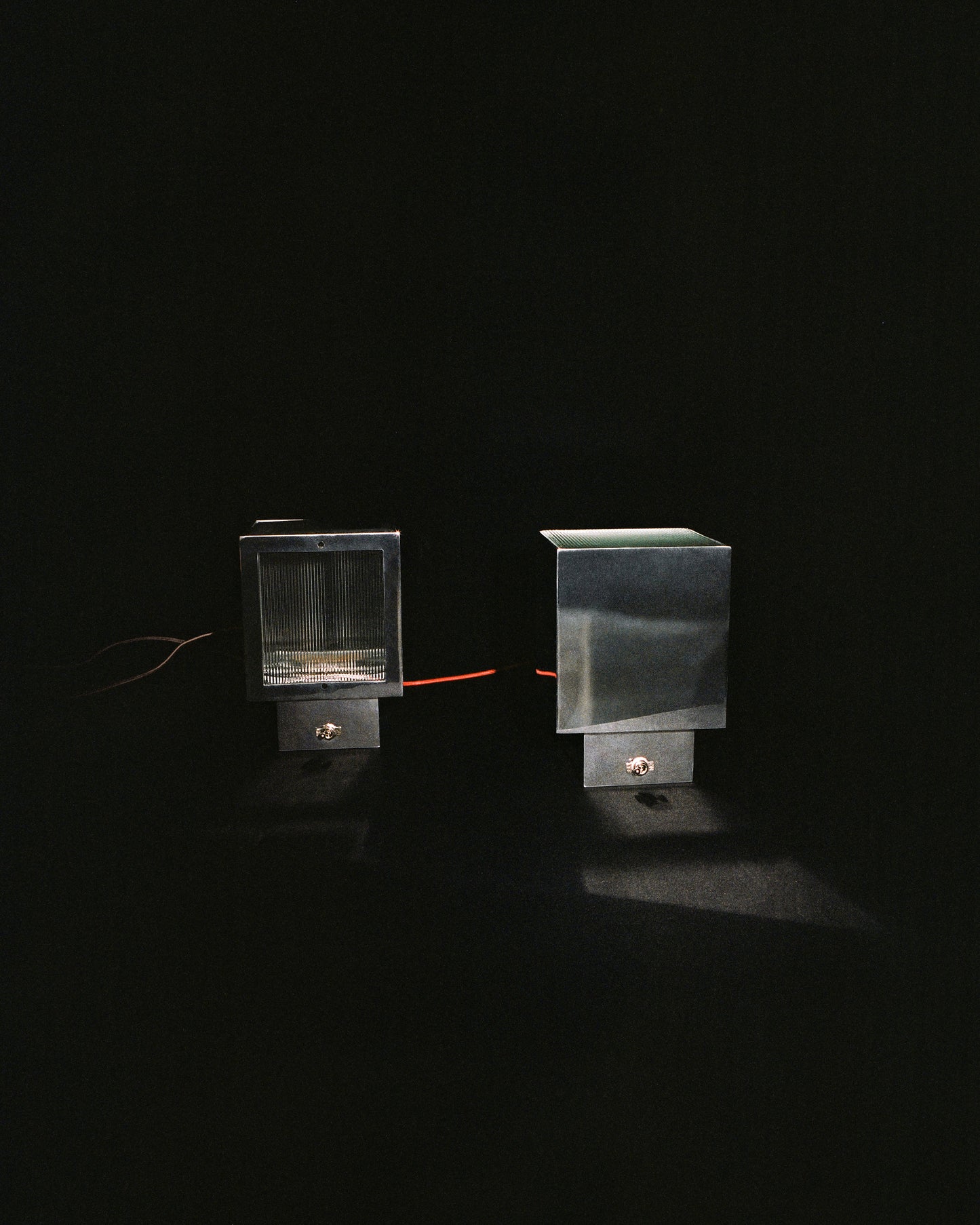 J. Hannah Table Lamp 01 Table Lamps