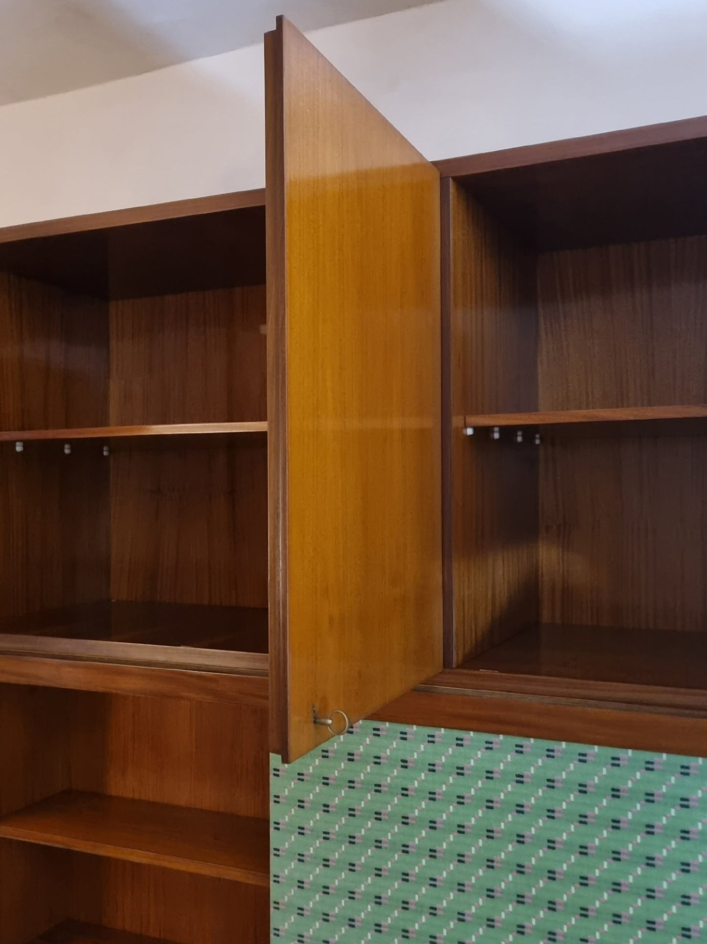 Large Wardrobe Unit Attributed to Gio Ponti, 1950s Cabinets