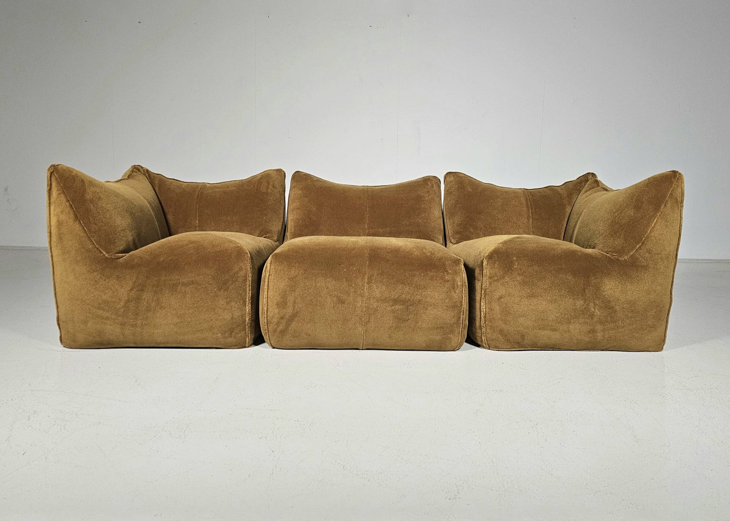 Le Bambole 3-Seater Sofa by Mario Bellini for B&B Italia, 1970s Sofas