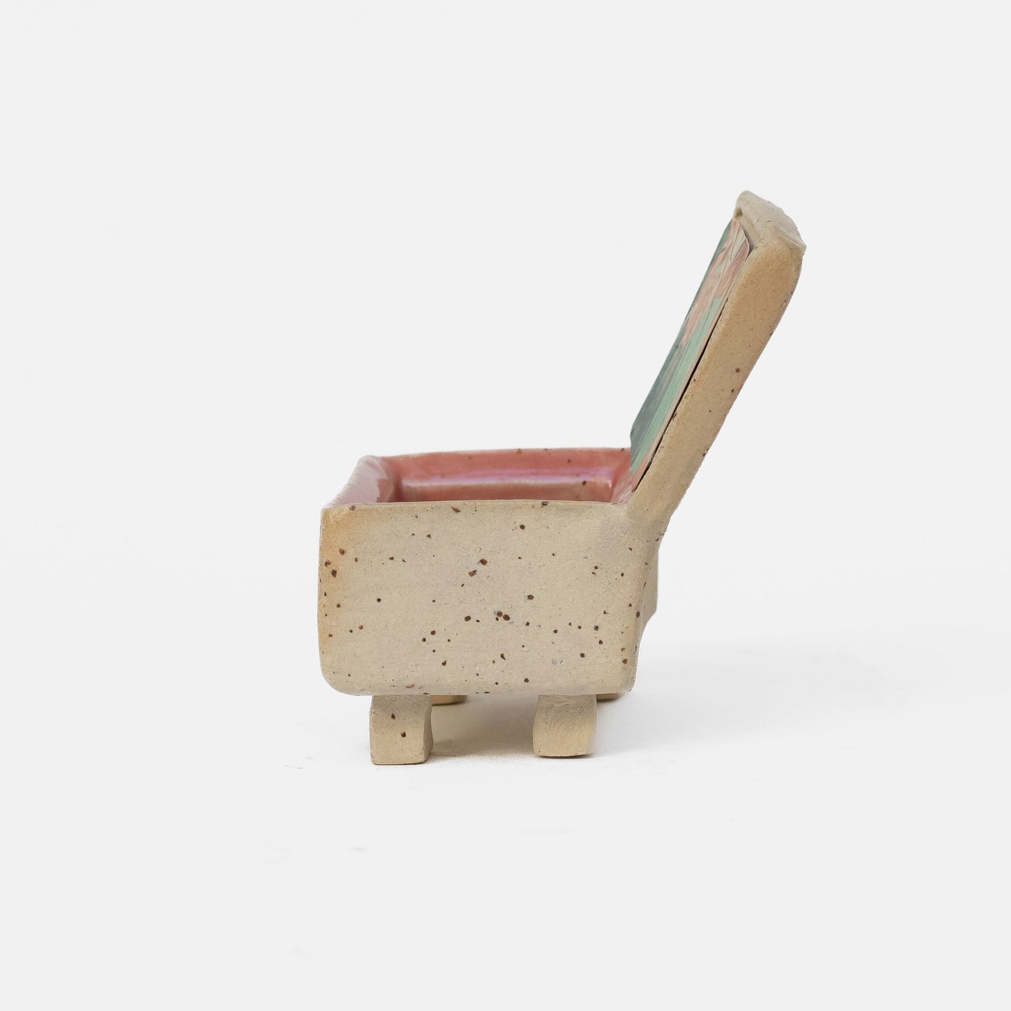Livre Treasure Chest Designed by Henriette Arcelin Objects