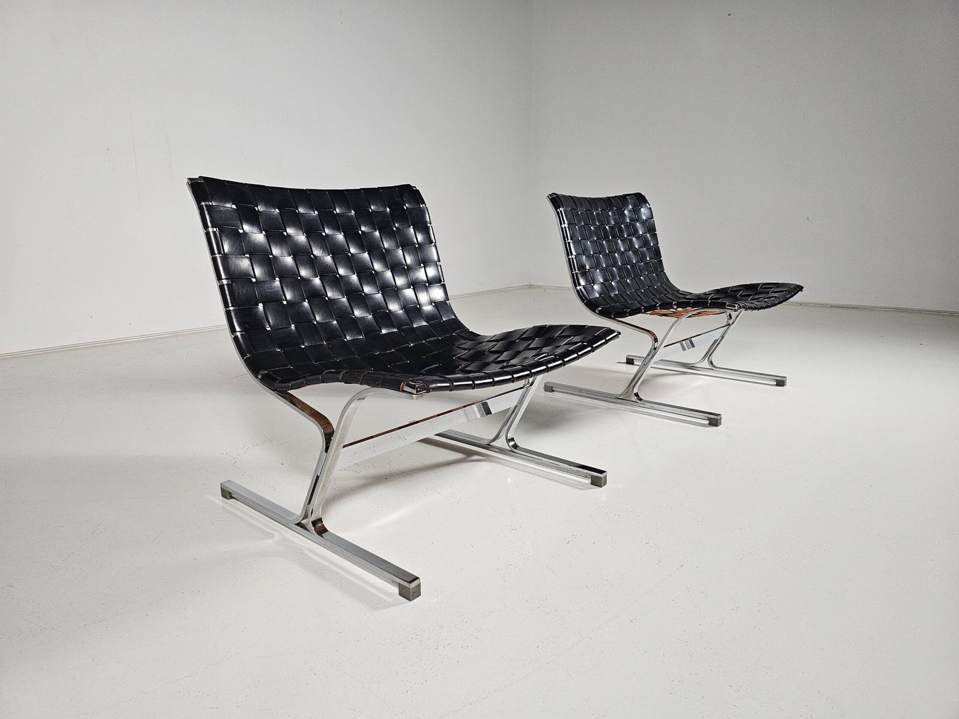 Pair of Luar Lounge Chairs by Ross Littell for ICF De Padova, 1960s Armchair