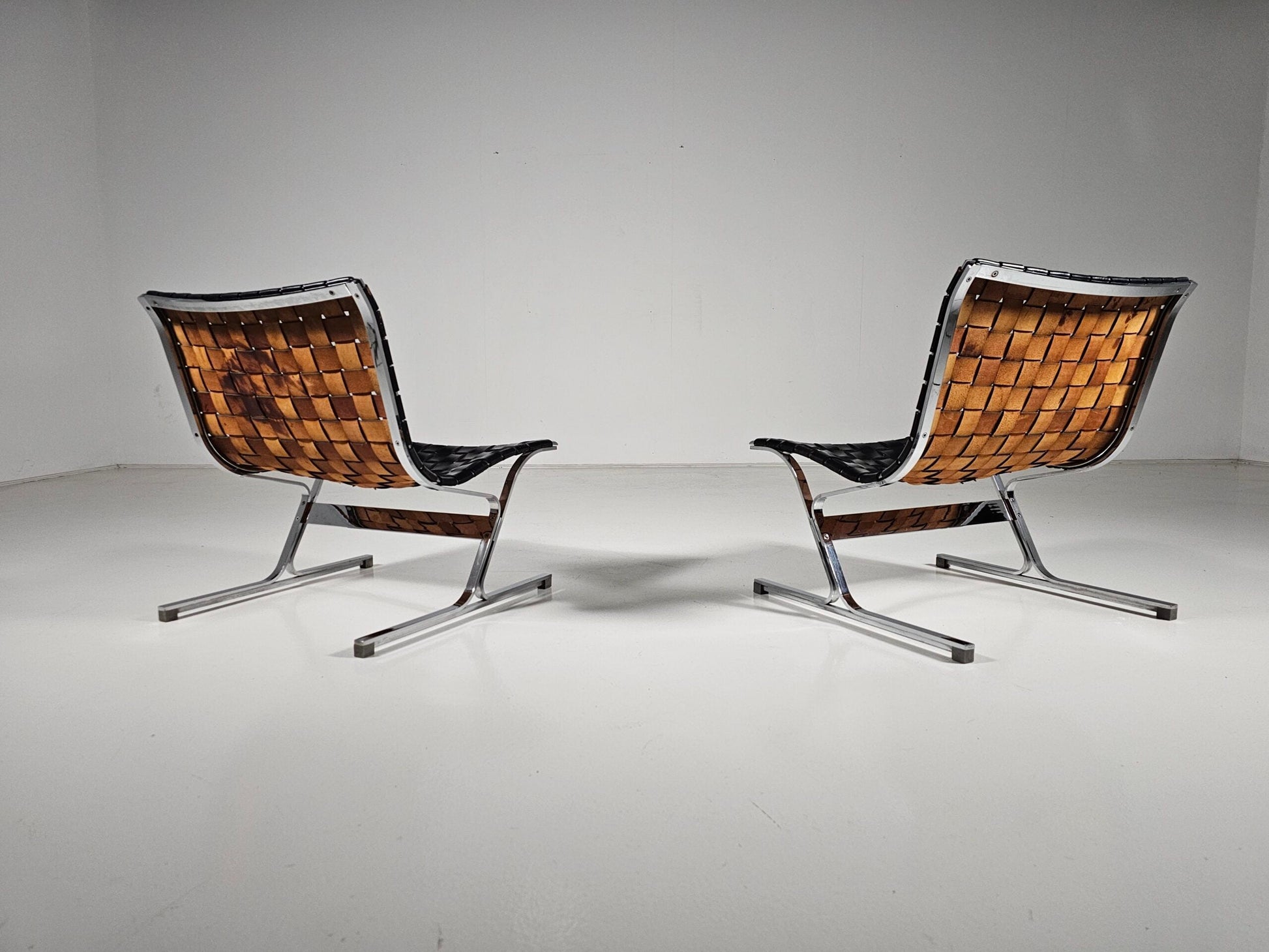 Pair of Luar Lounge Chairs by Ross Littell for ICF De Padova, 1960s Armchair