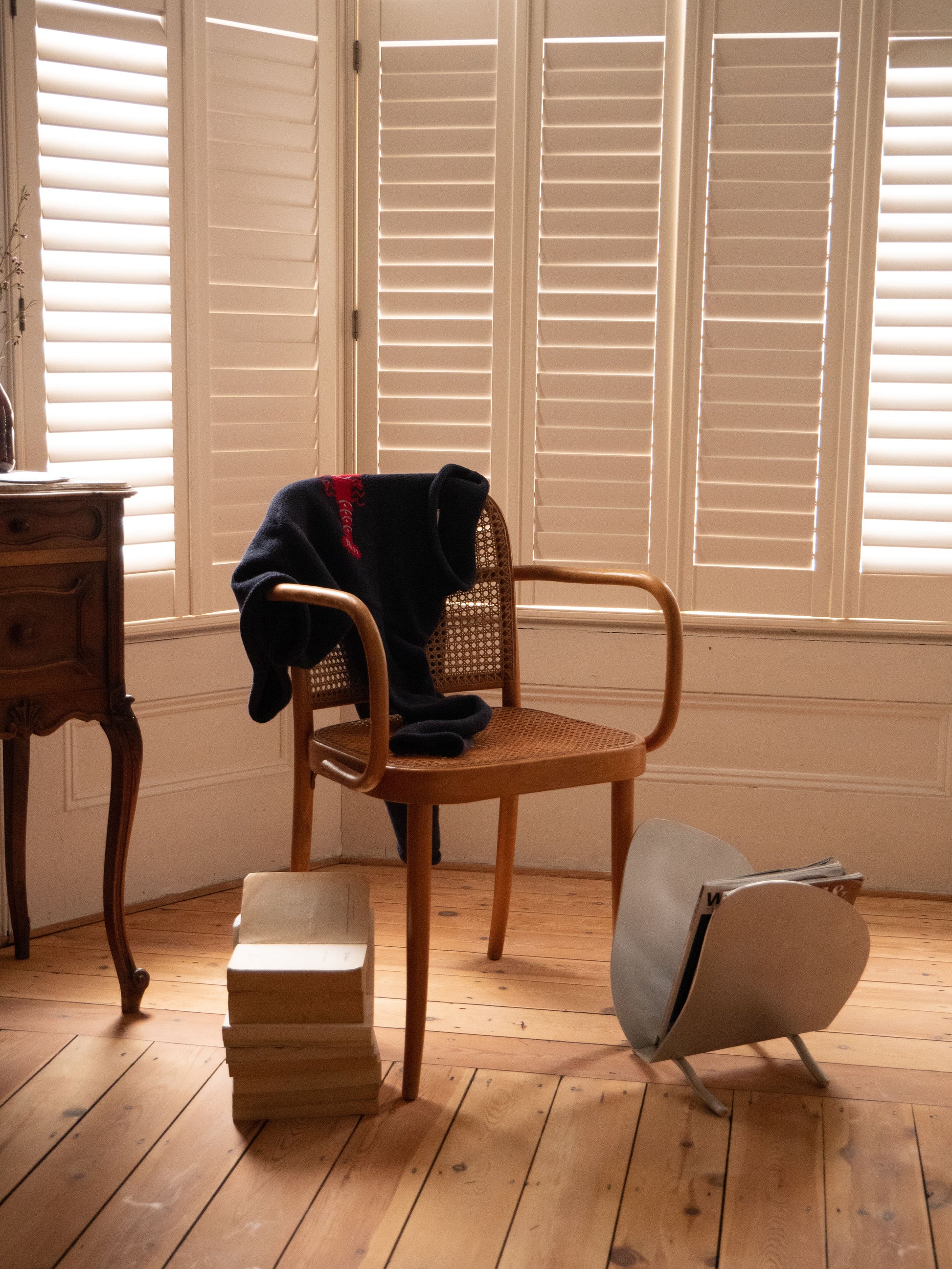 Magazine Rack by Six Dots Designs Magazine Racks