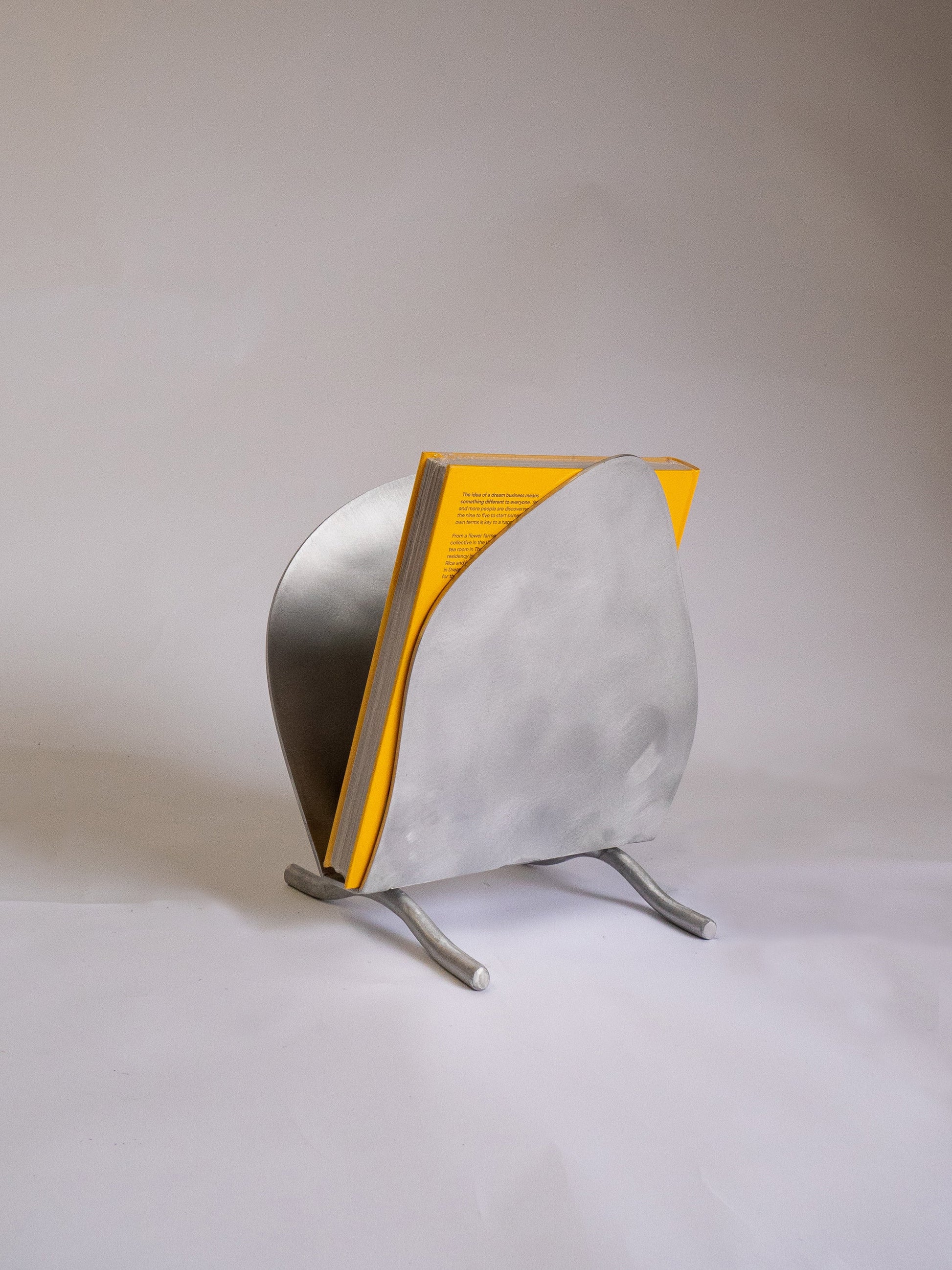 Magazine Rack by Six Dots Designs Magazine Racks