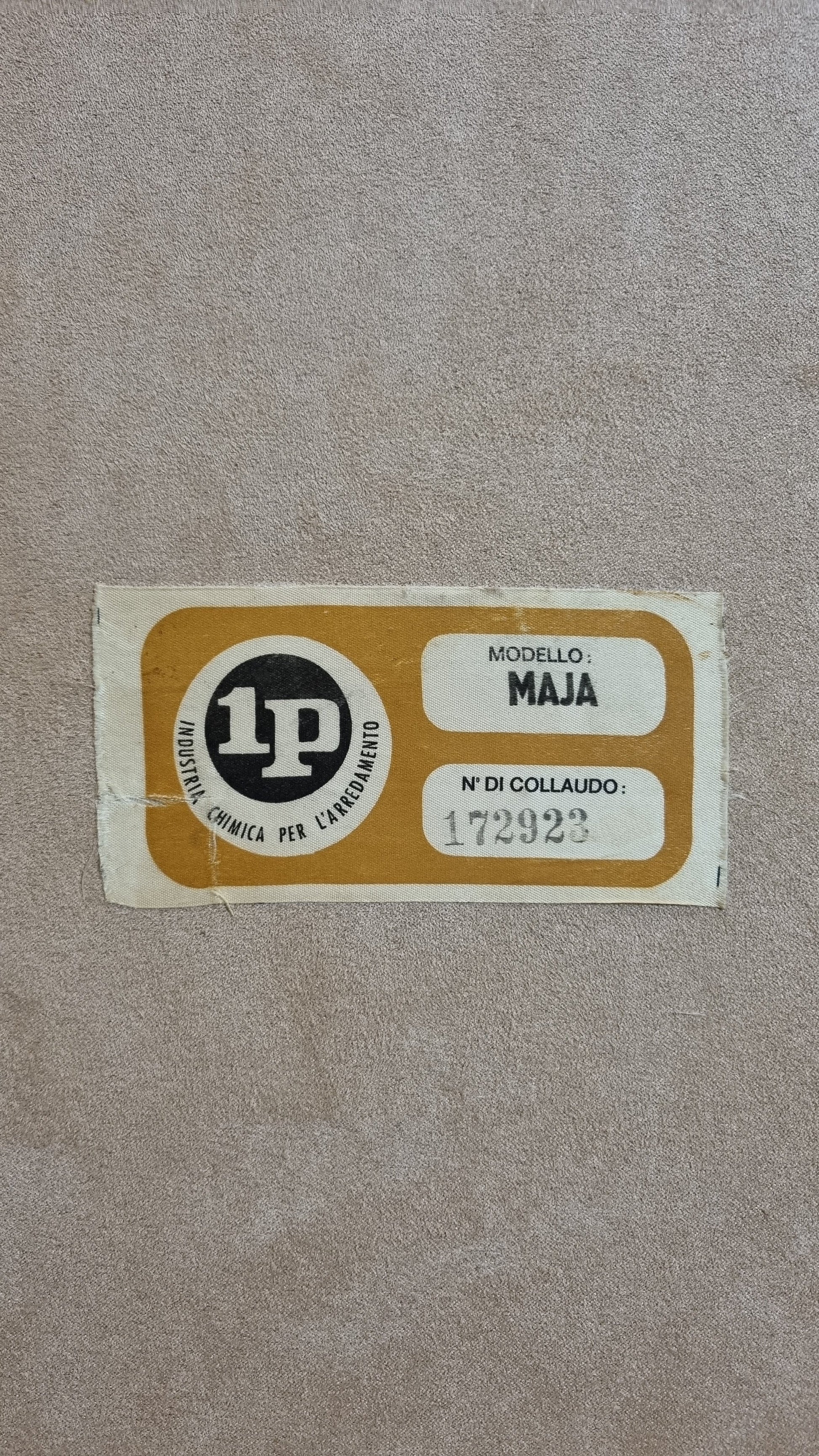 Maja Sofa Sofas Vintage