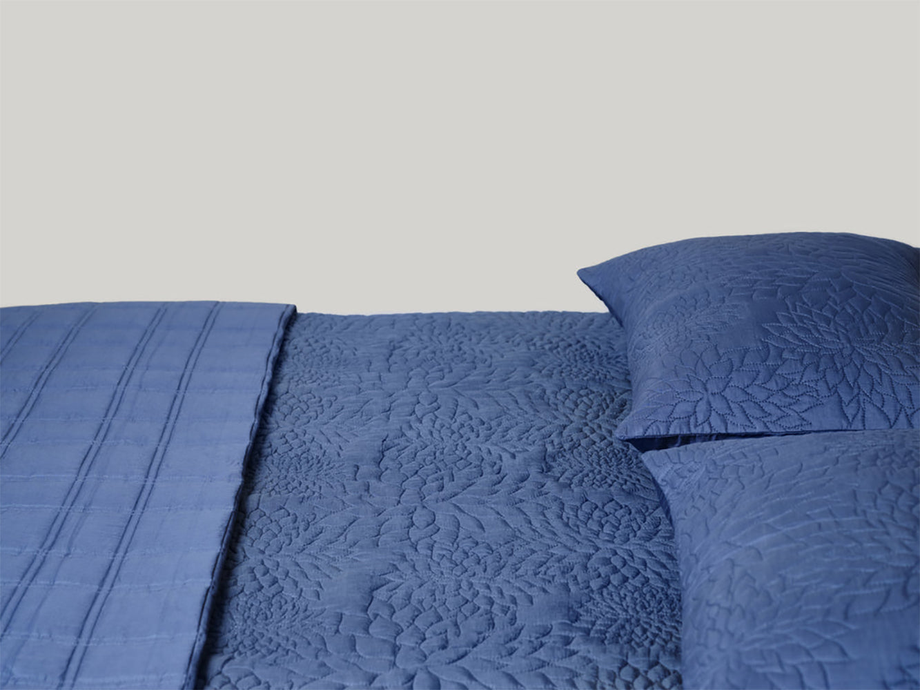 Nadi Tuberous Quilt by Studio Ford Quilts