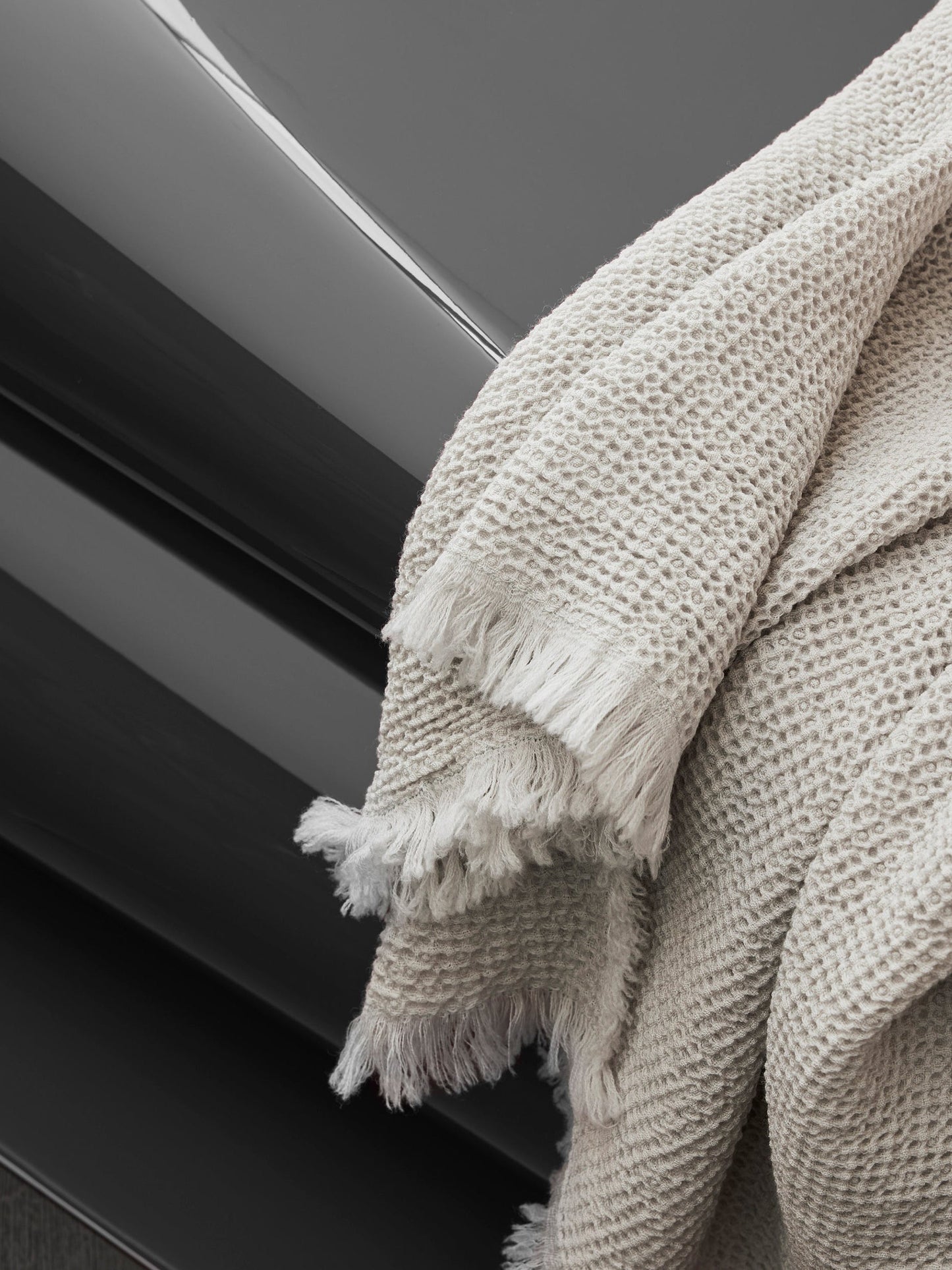 Nid Blanket in Mastice by Society Limonta