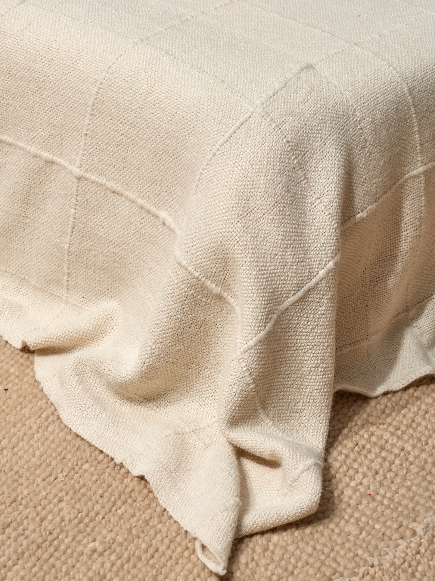 Otono Sui Blanca Bed Quilt Quilts
