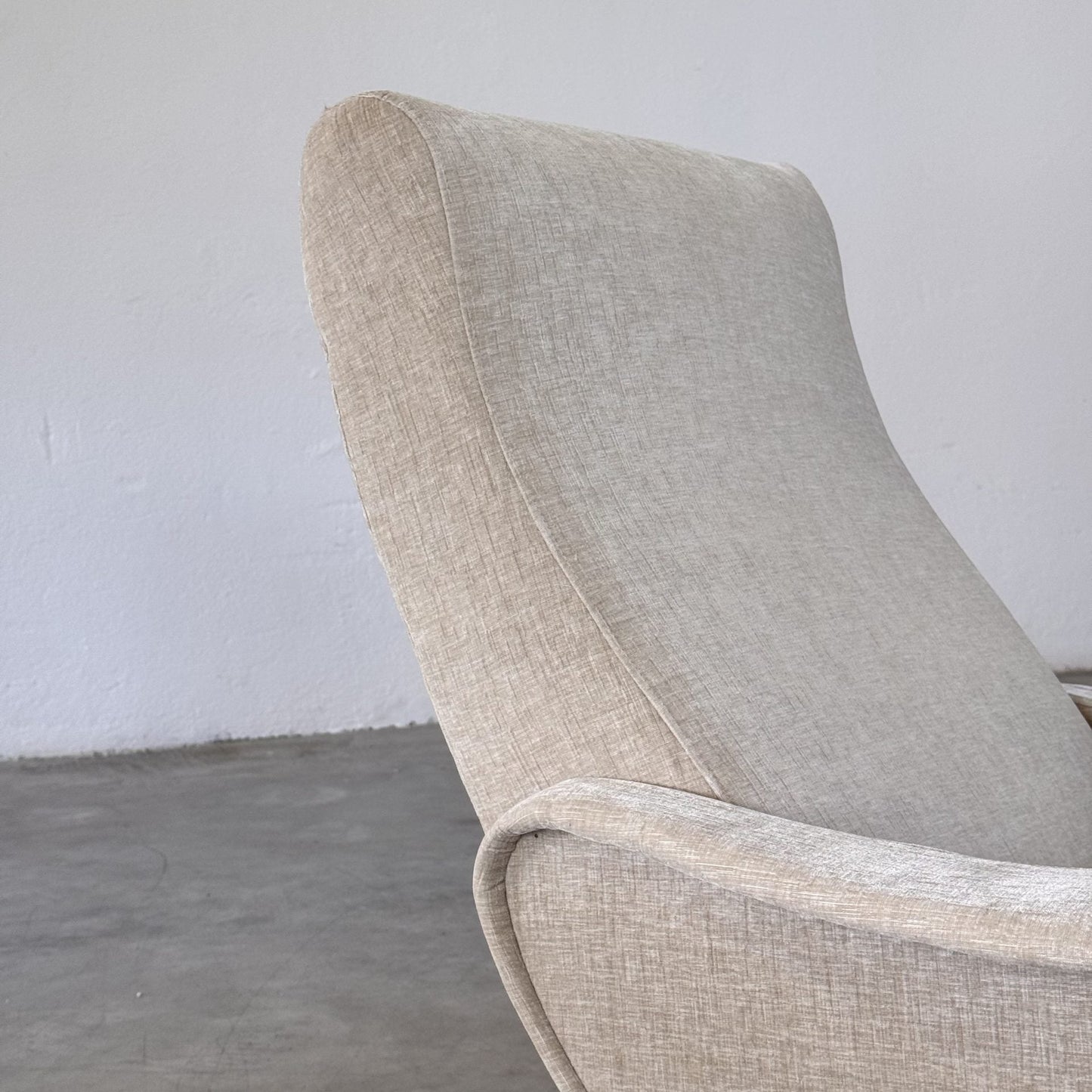 Pair of 1950s Italian Lounge Chairs by Gigi Radice, Rubelli Fabric Chairs