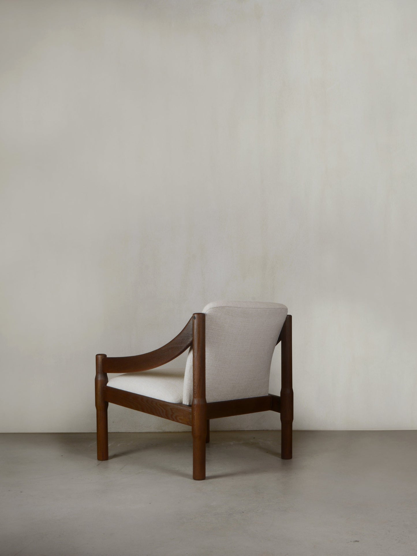 Pair of Carimate 930 Armchair by Vico Magistretti, 1960 Chairs