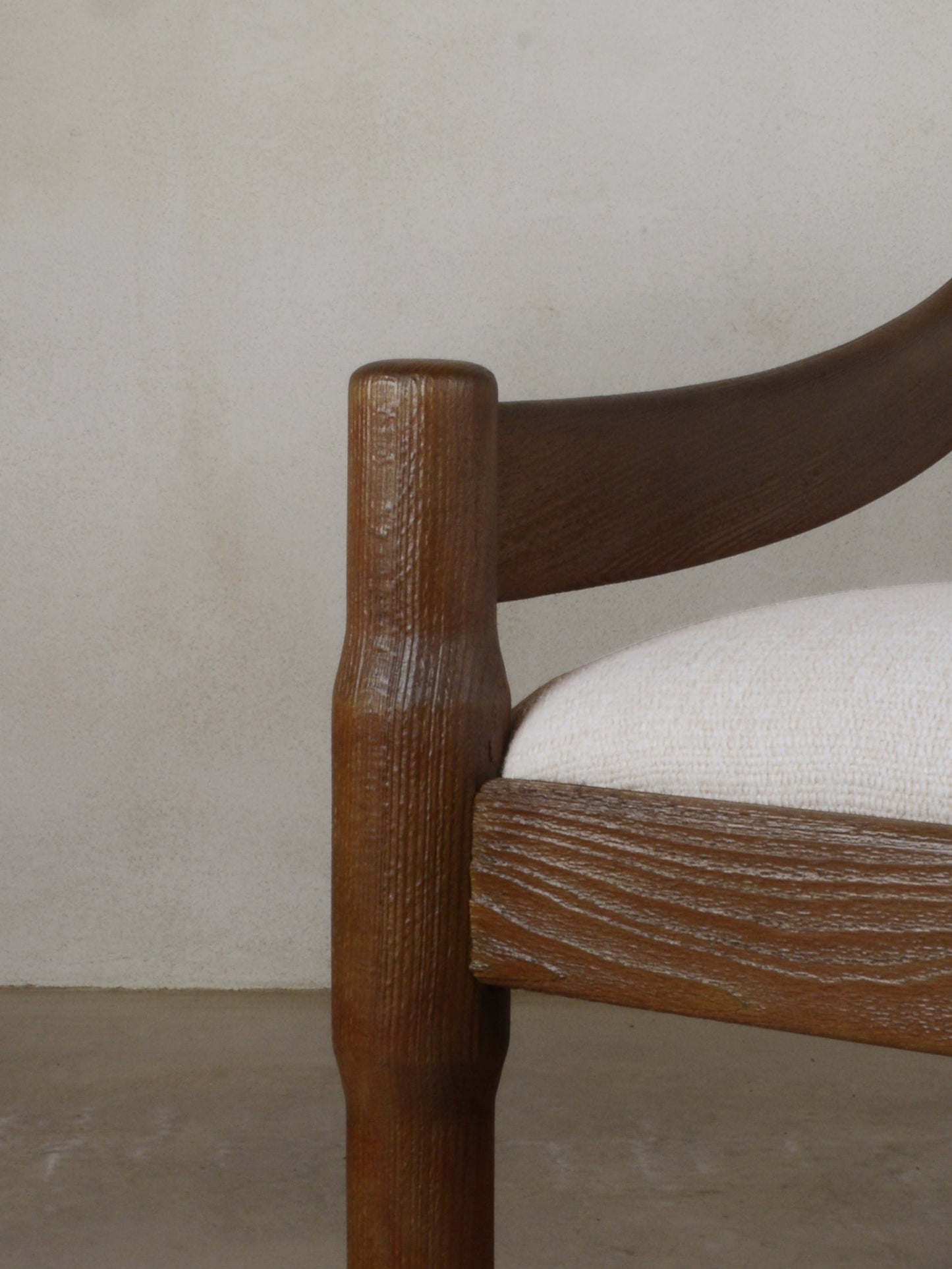 Pair of Carimate 930 Armchair by Vico Magistretti, 1960 Chairs