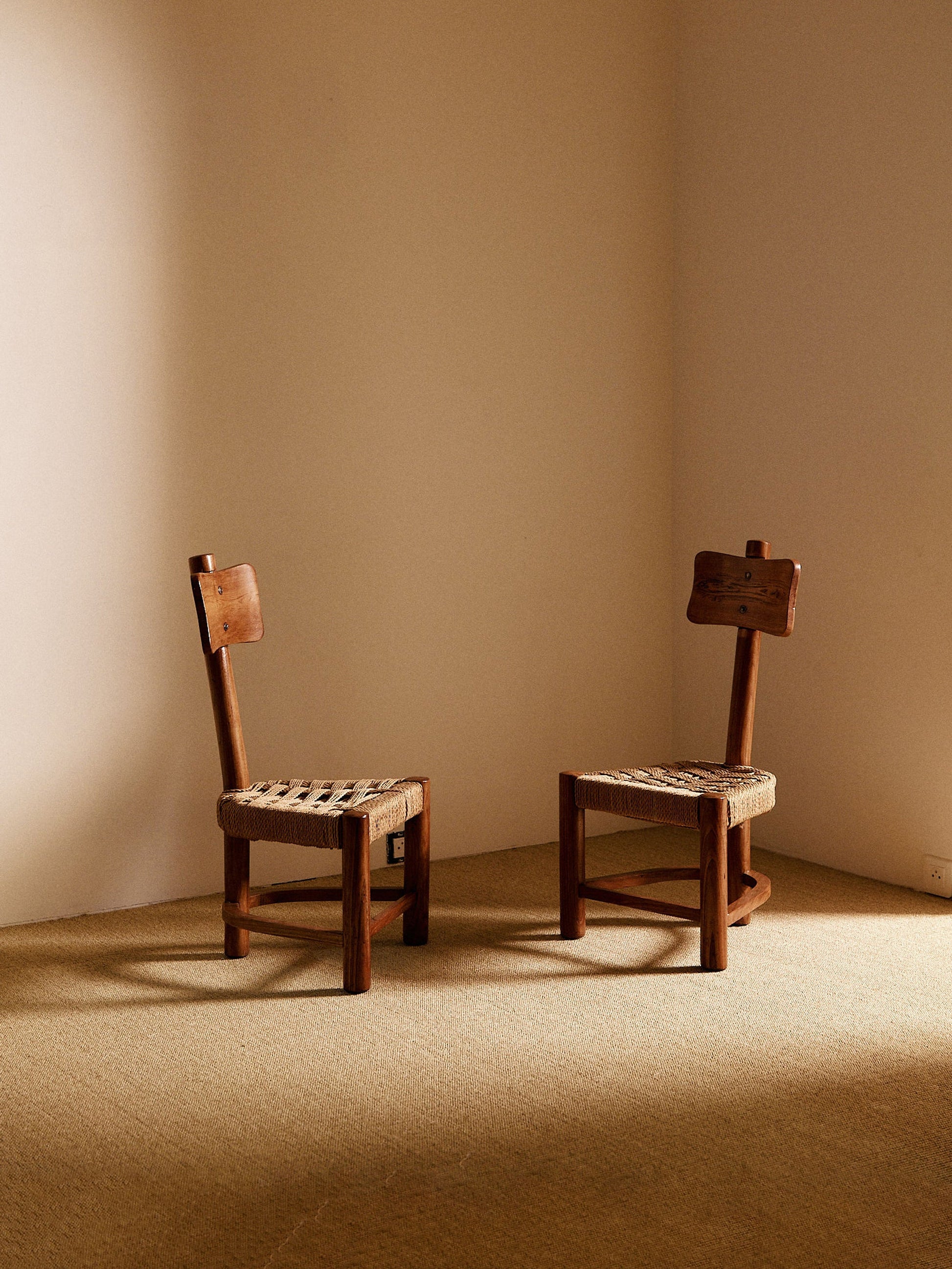 Pair of Tripod Chairs by Maurizio Tempestini, Italy, Circa 1950 Dining Chairs