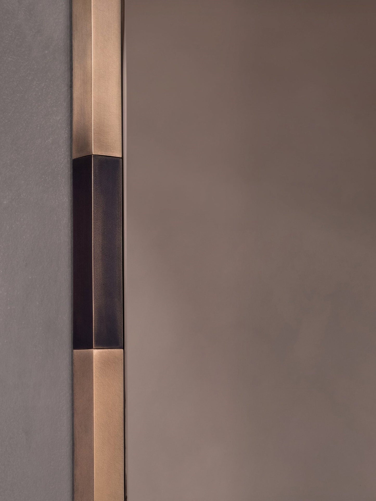 Plessey Mirror Mirrors