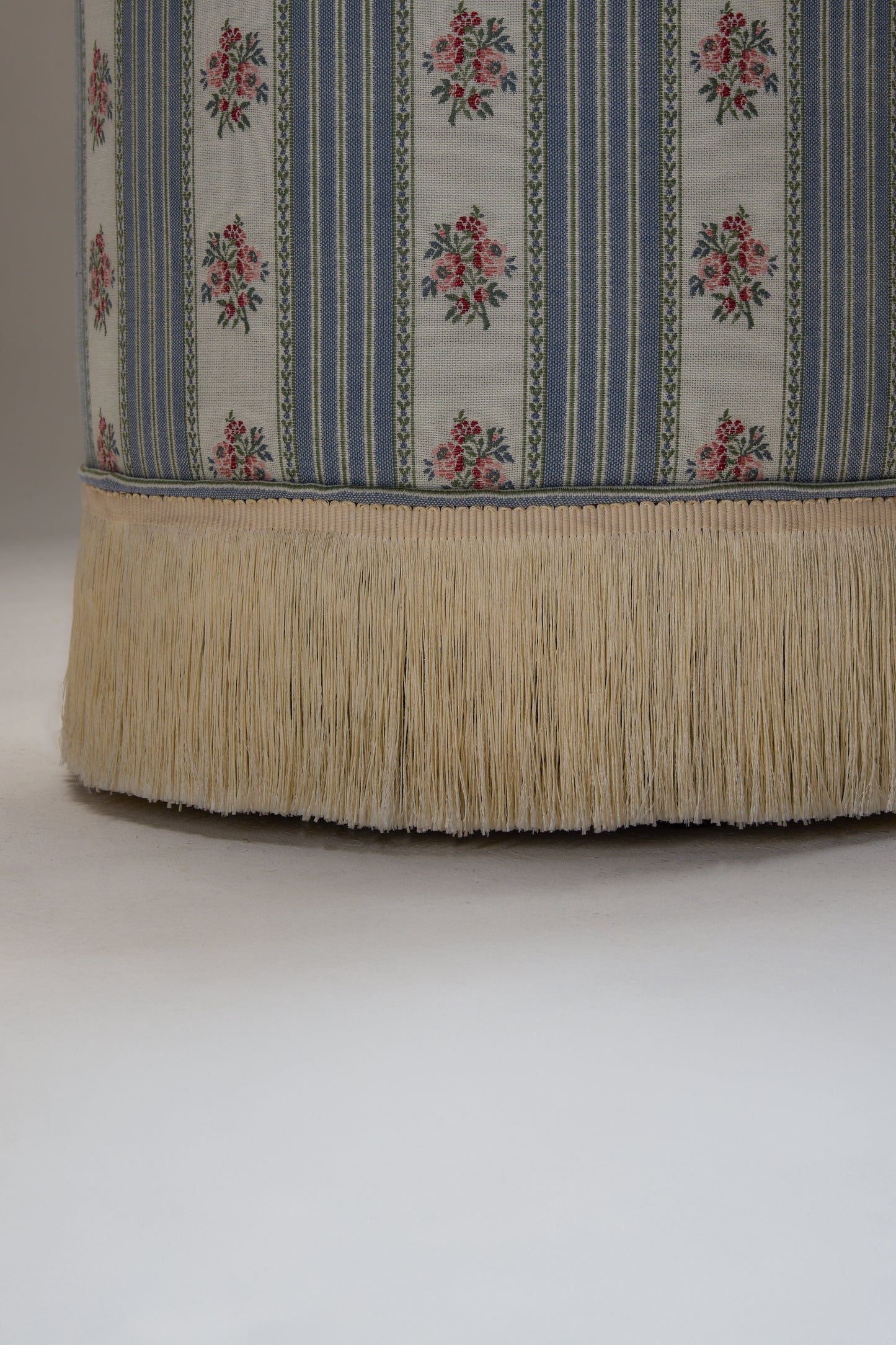 Pomona Poef in Sofa Stripe Stools