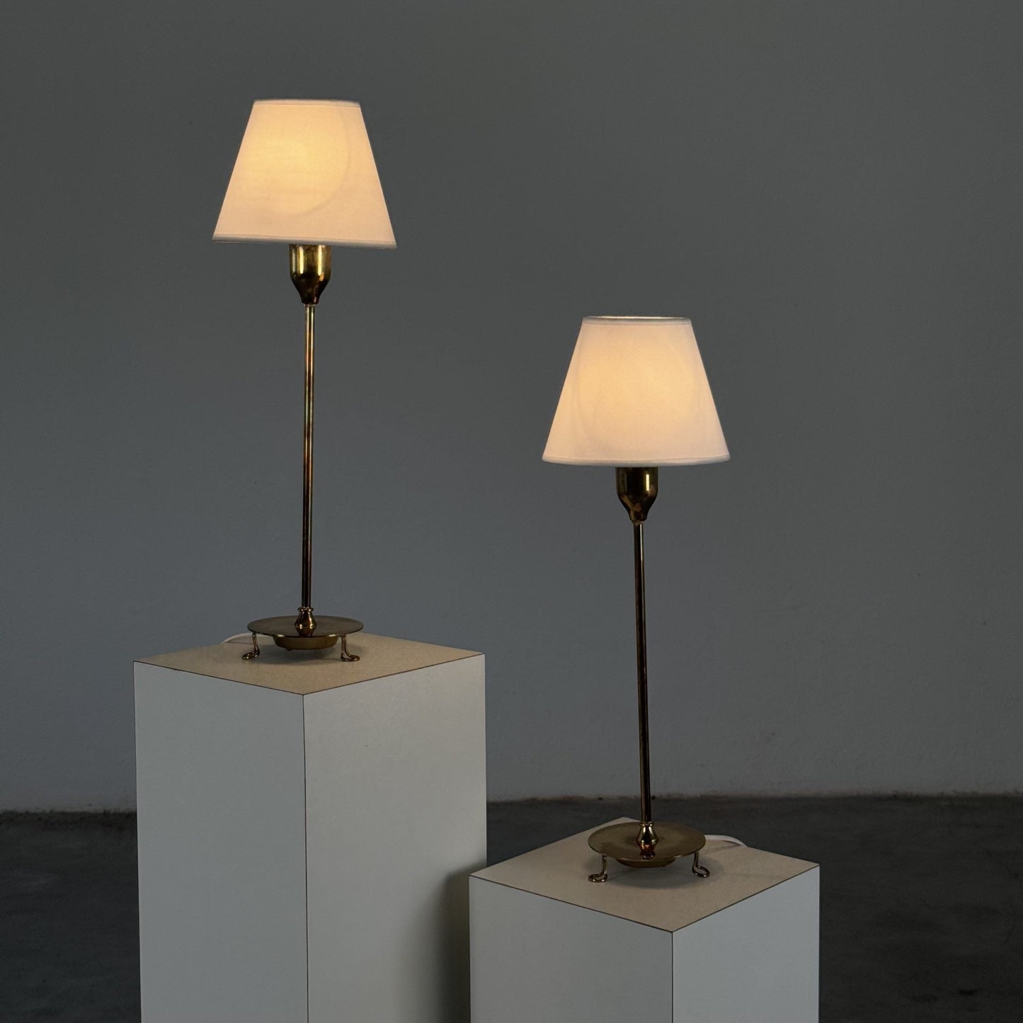 Rare Pair of Table Lamps Model 2552/2 by Josef Frank for Svenskt Tenn, Sweden Table Lamps
