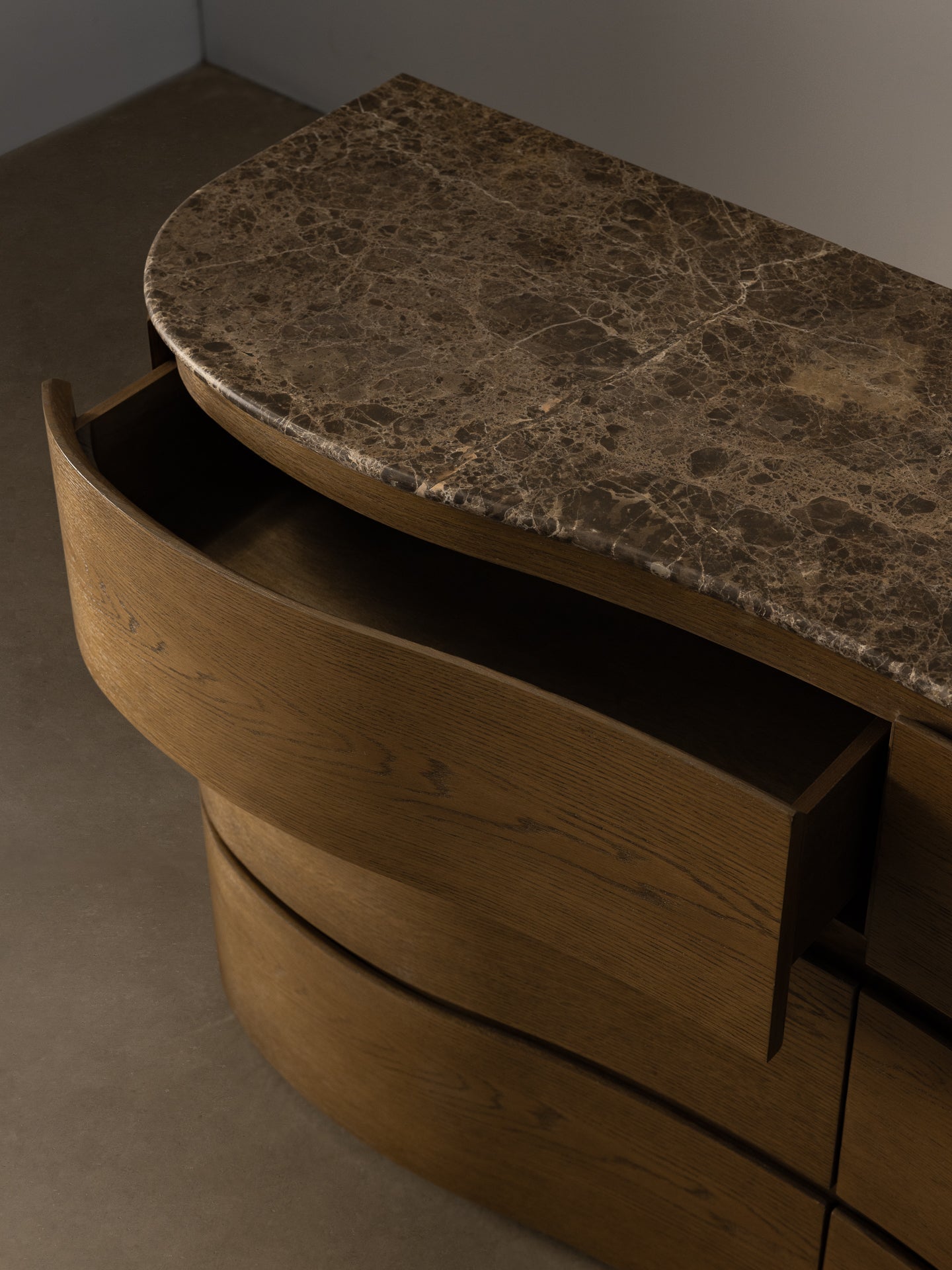 Remy Dresser Dressers