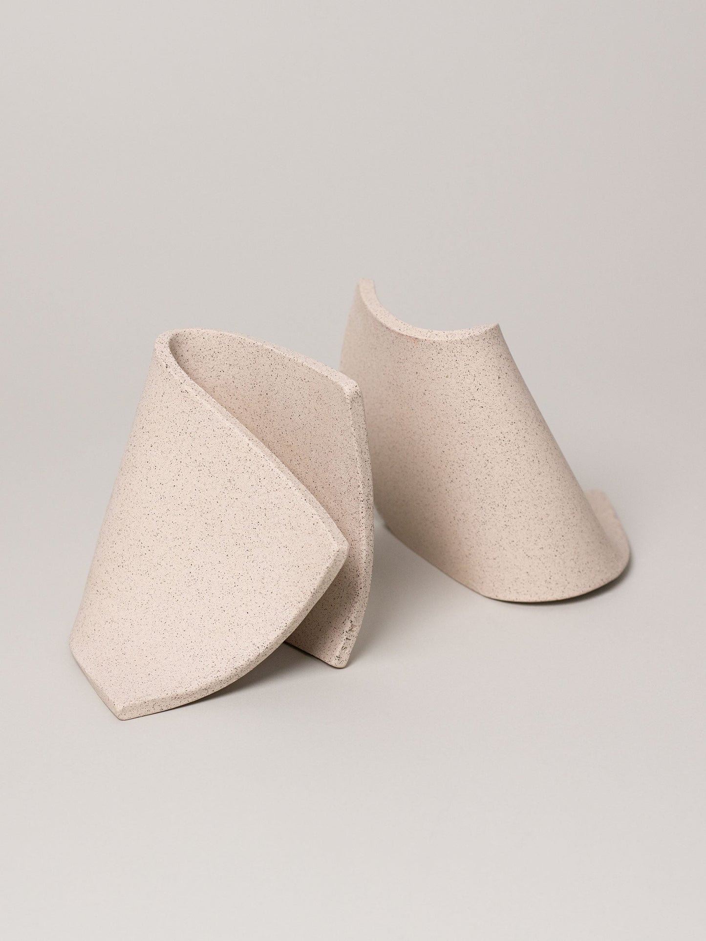 Serra Bookends, Set of 2 by SIN Bookends
