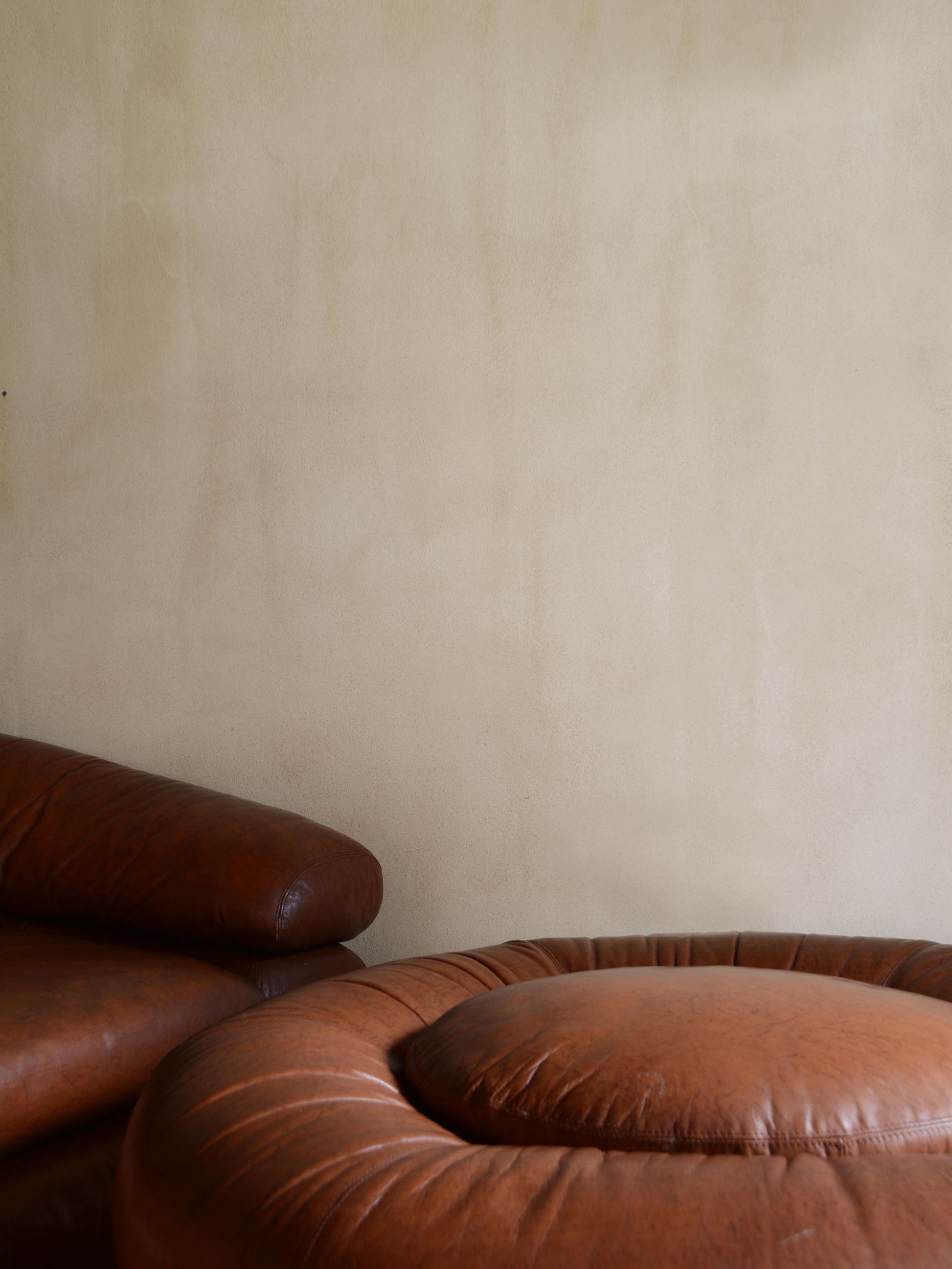 Straccio Armchair and Pouf Set by De Pas, Durbino & Lomazzi for Zanotta in Original Leather Chairs