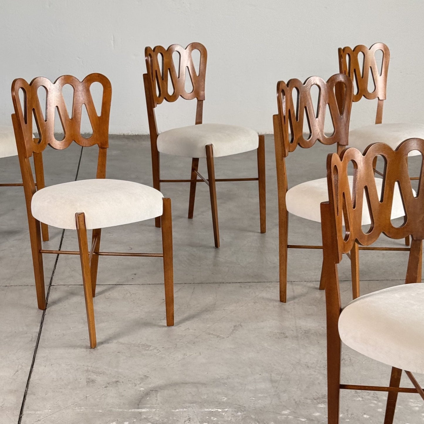 Set of 8 "969" Volute Chairs for the VI Triennale by Gio Ponti, Montina, 1970s Dining Chairs
