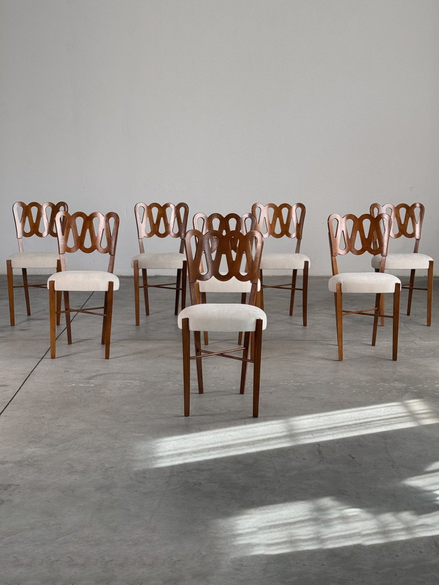 Set of 8 "969" Volute Chairs for the VI Triennale by Gio Ponti, Montina, 1970s Dining Chairs