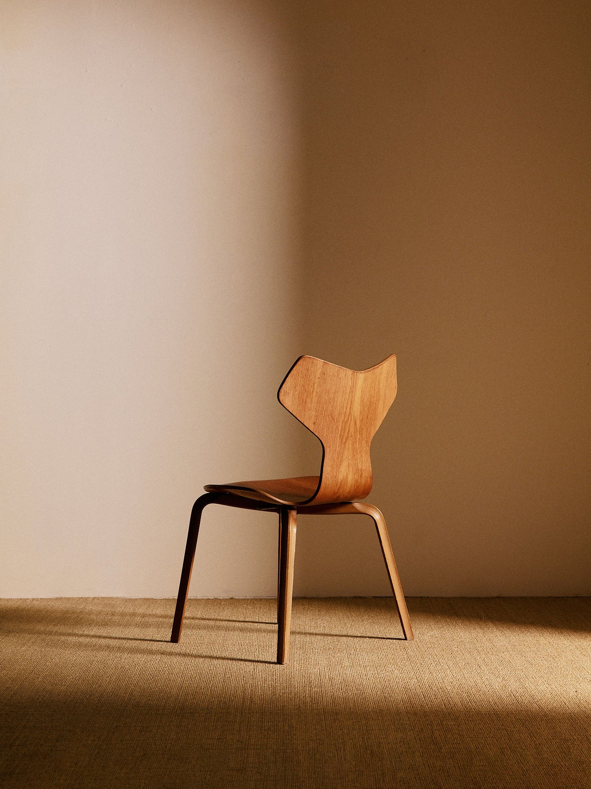 Set of 8 Grand Prix Chairs by Arne Jacobsen, Sweden, Circa 1960 Dining Chairs