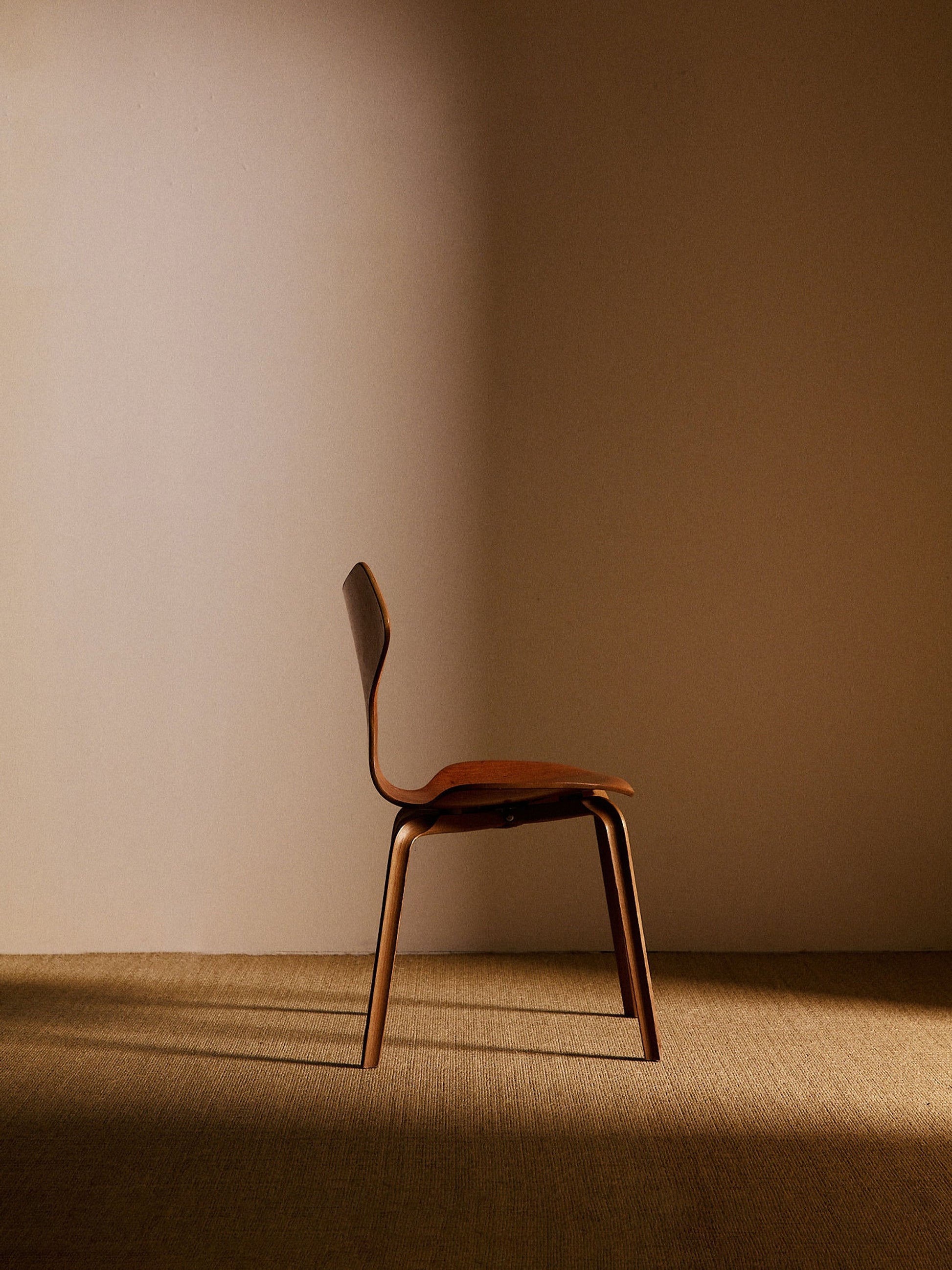 Set of 8 Grand Prix Chairs by Arne Jacobsen, Sweden, Circa 1960 Dining Chairs