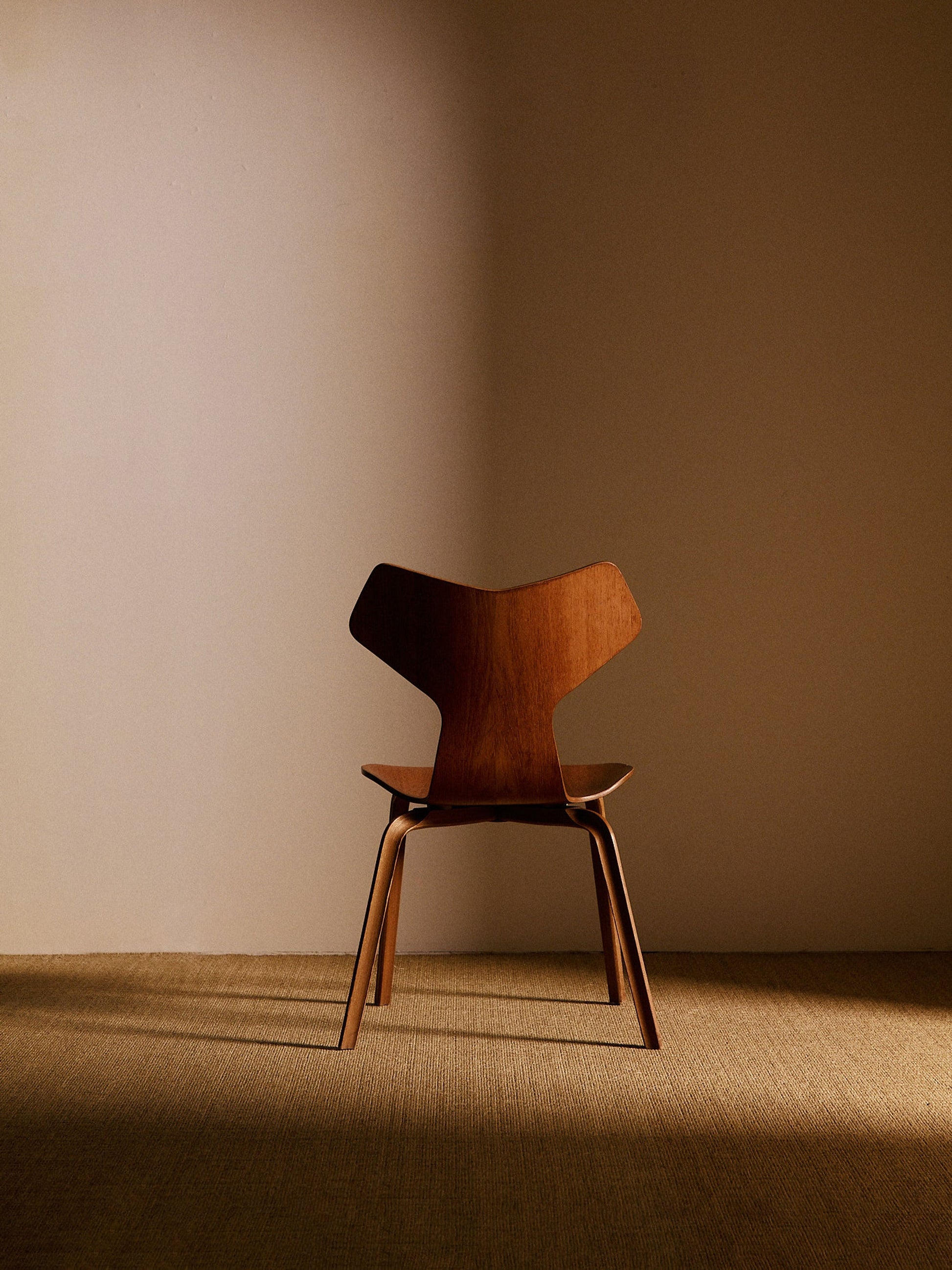 Set of 8 Grand Prix Chairs by Arne Jacobsen, Sweden, Circa 1960 Dining Chairs