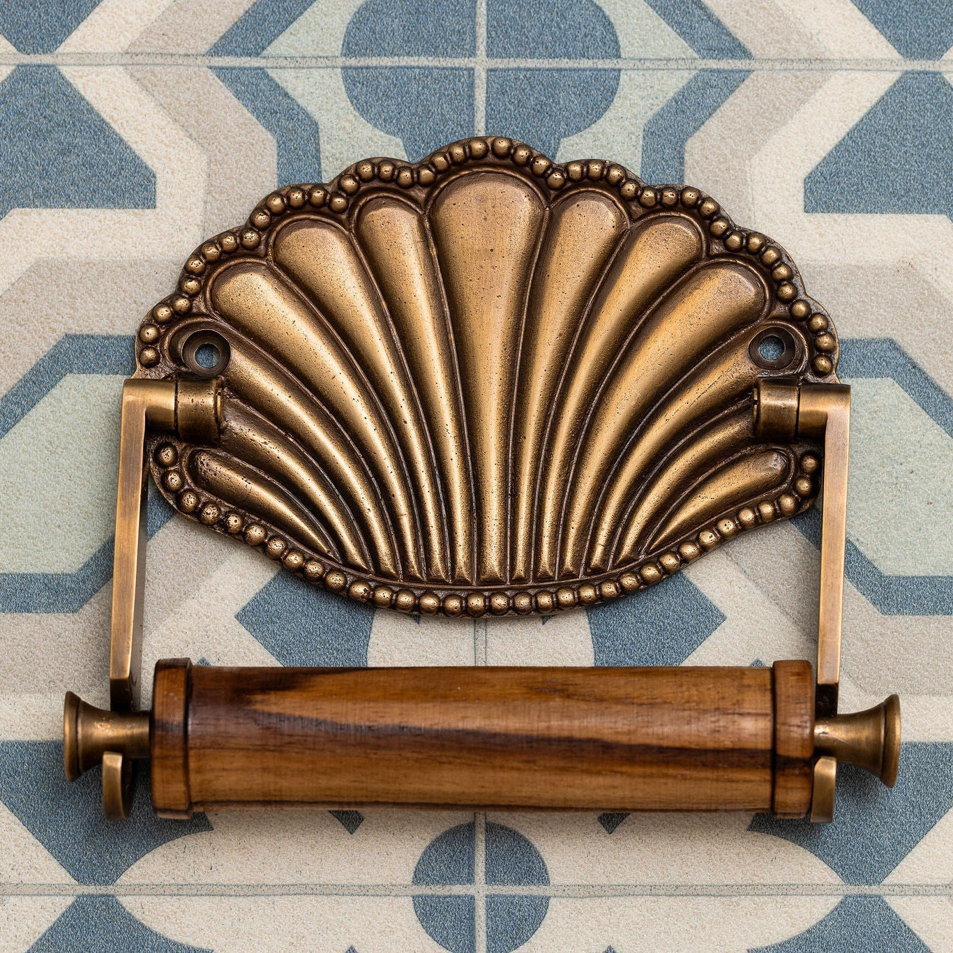 Shell Brass Toilet Roll Holder Hardware